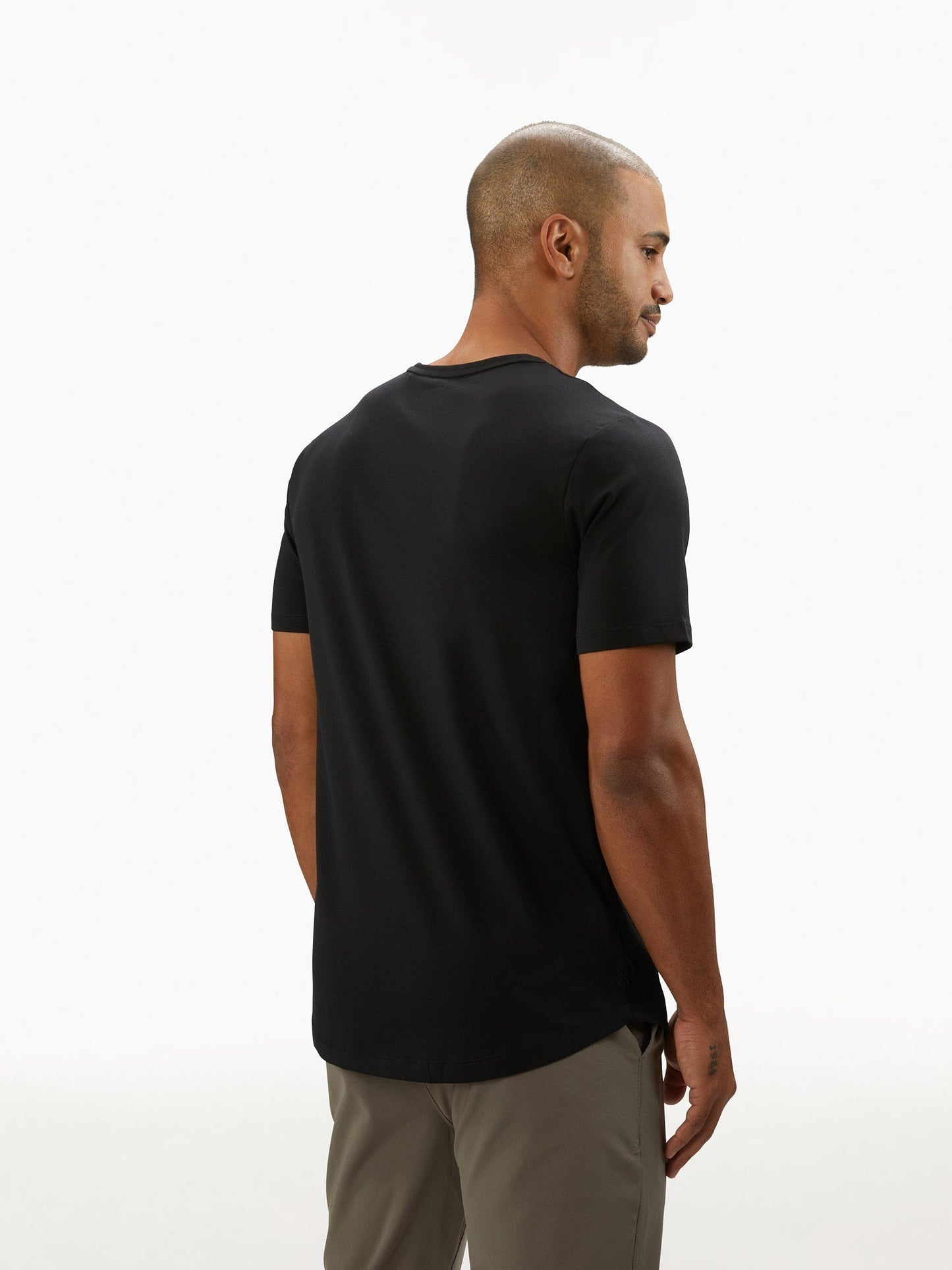 AO Universal Curve-Hem Tee