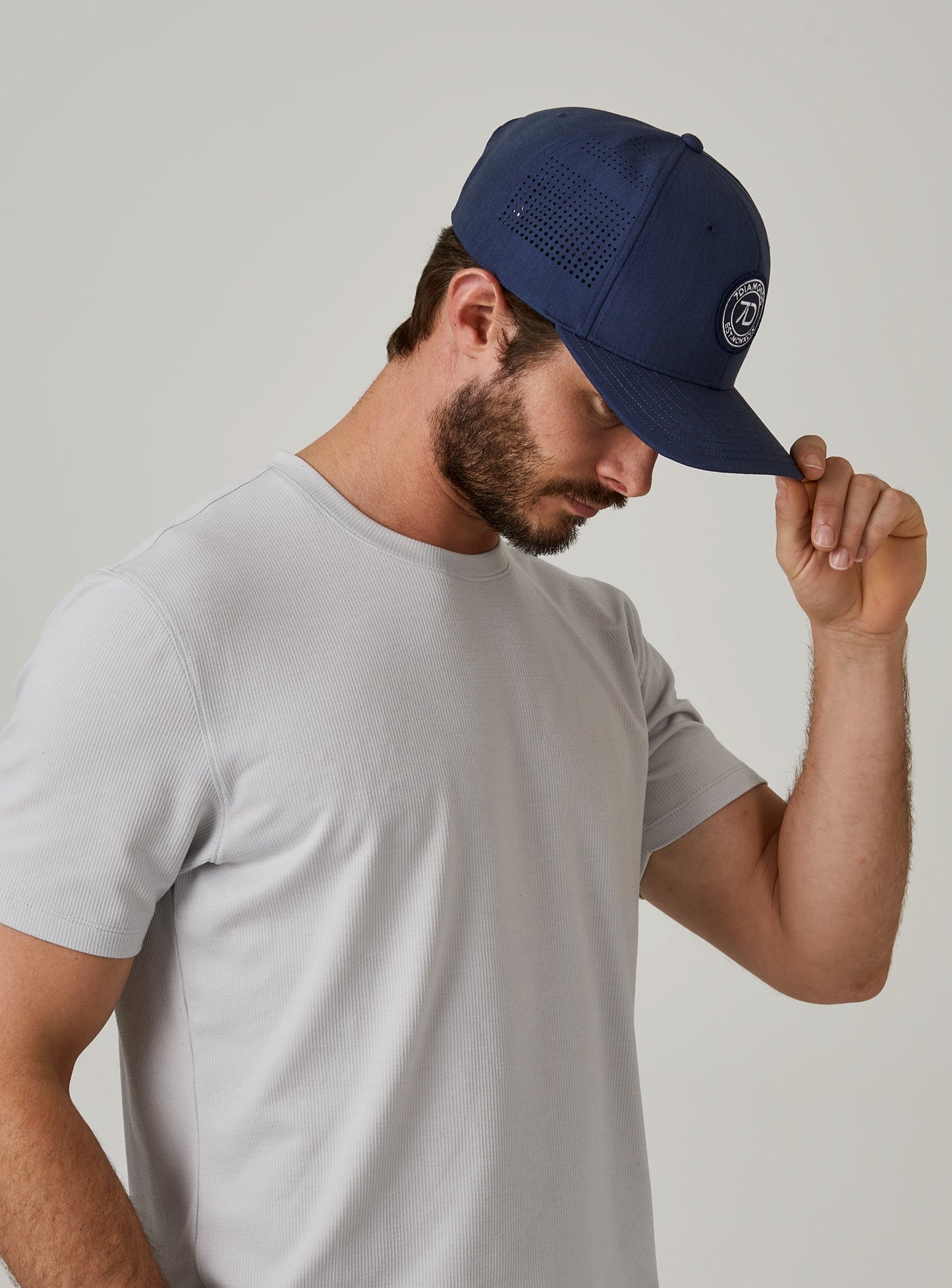 navy-1017