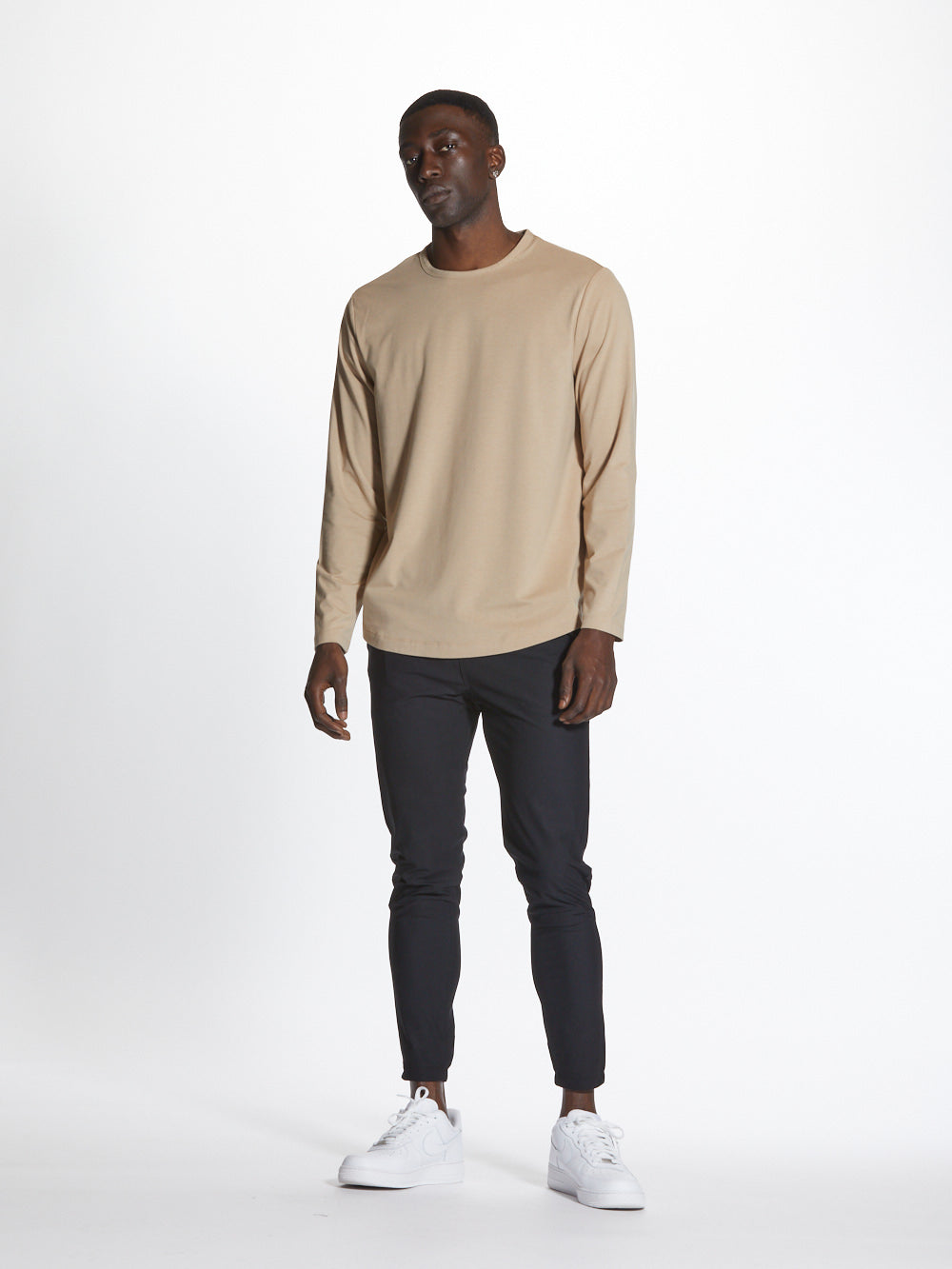 AO Universal Long Sleeve Curve-Hem Tee