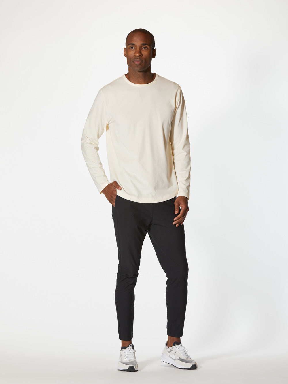 AO Universal Long Sleeve Curve-Hem Tee