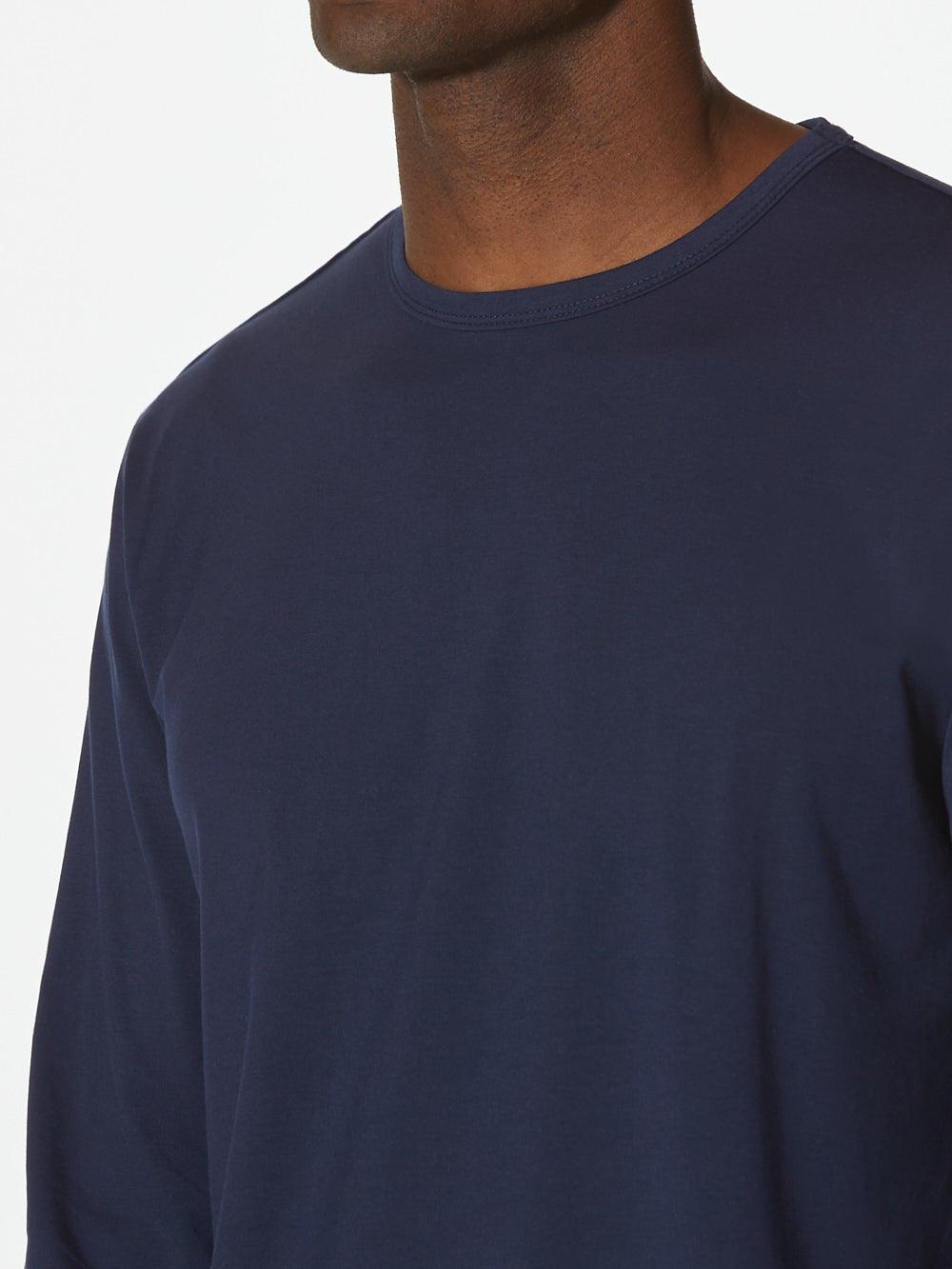 AO Universal Long Sleeve Curve-Hem Tee