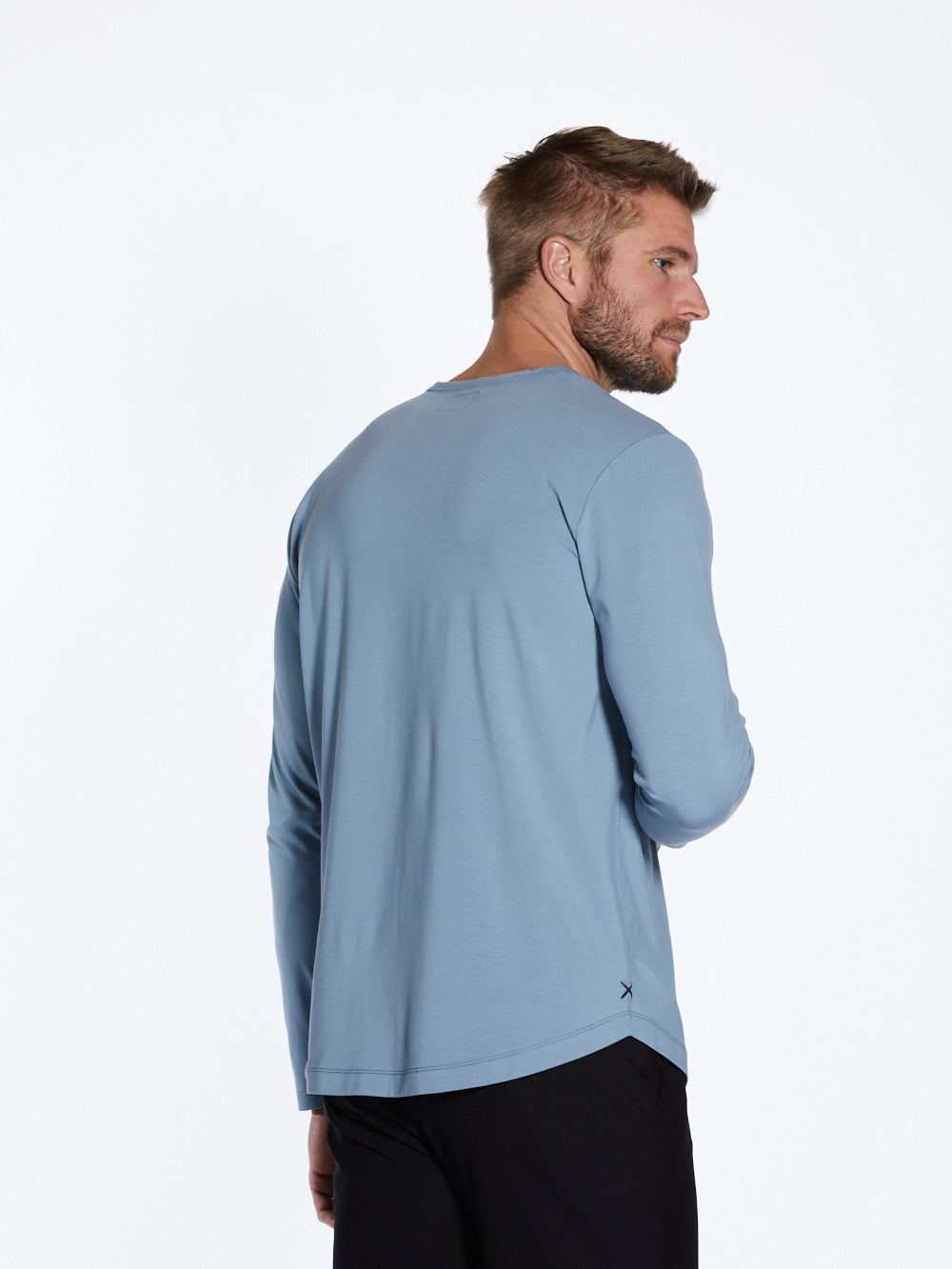 AO Universal Long Sleeve Curve-Hem Tee