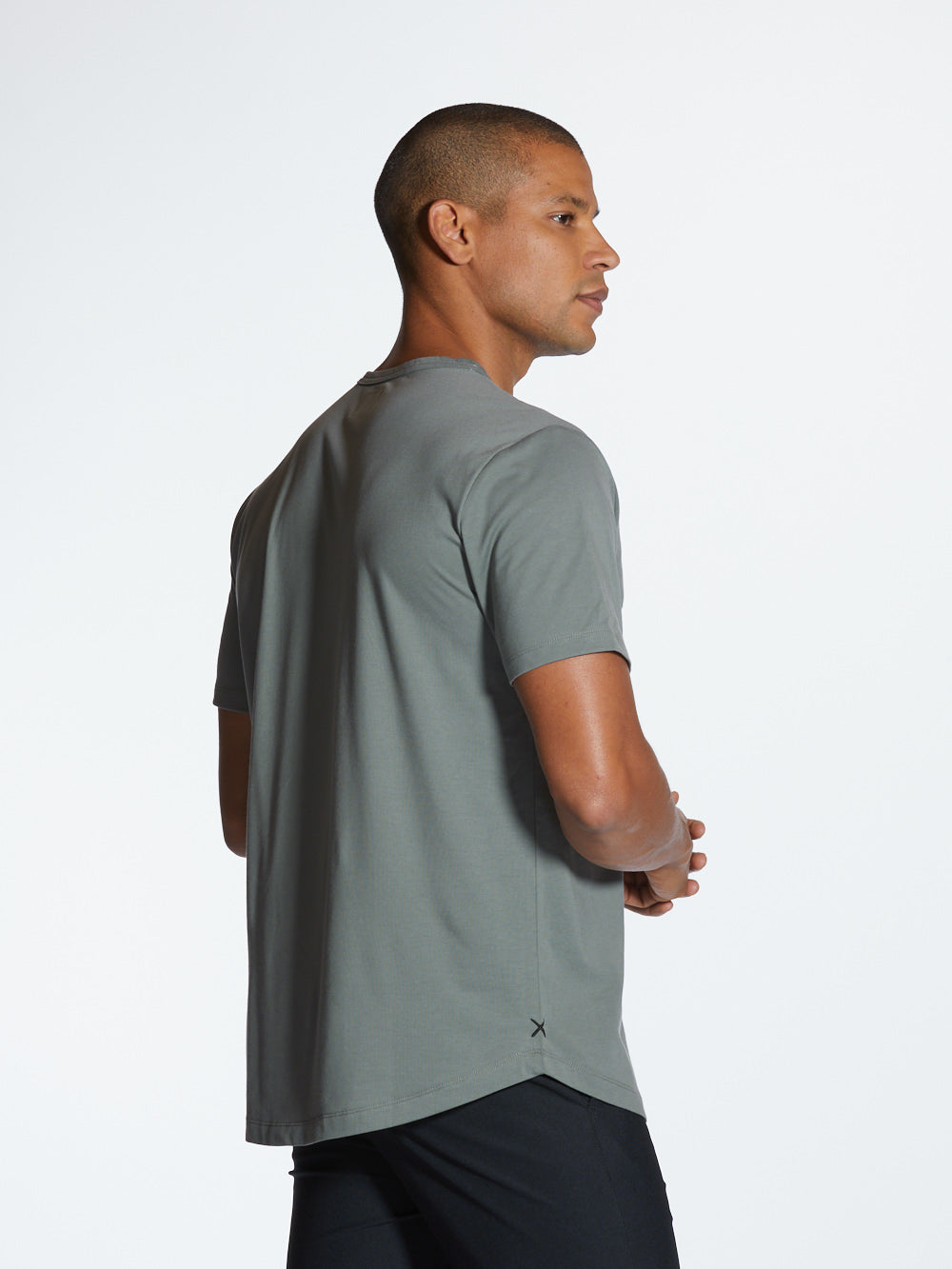 AO Universal Curve-Hem Tee