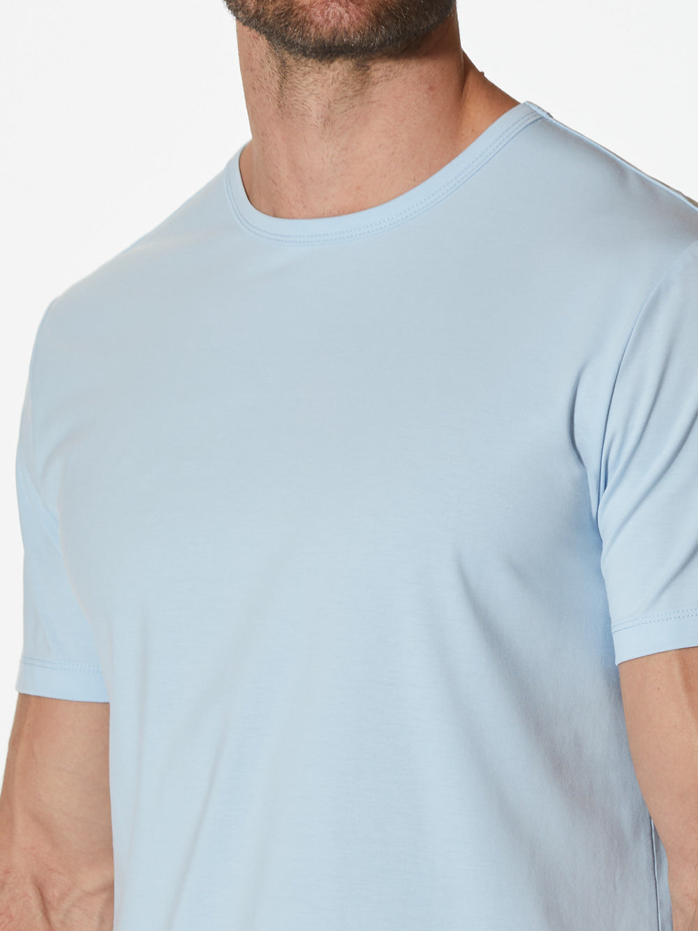 AO Universal Curve-Hem Tee