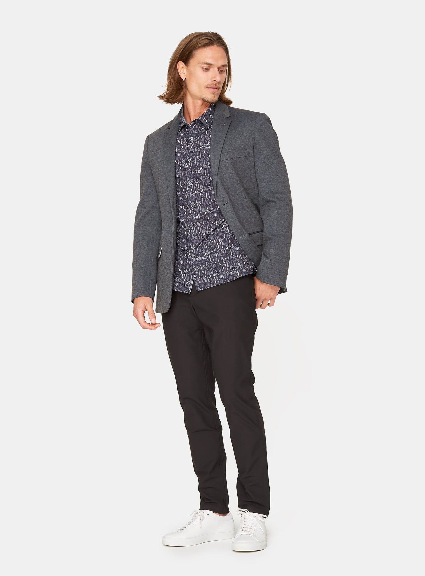 black-7373