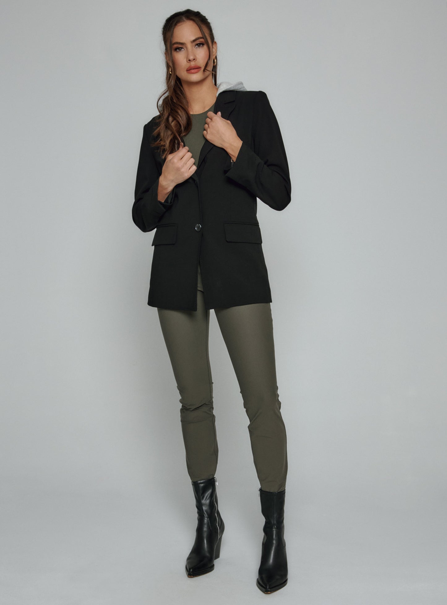 black-1000