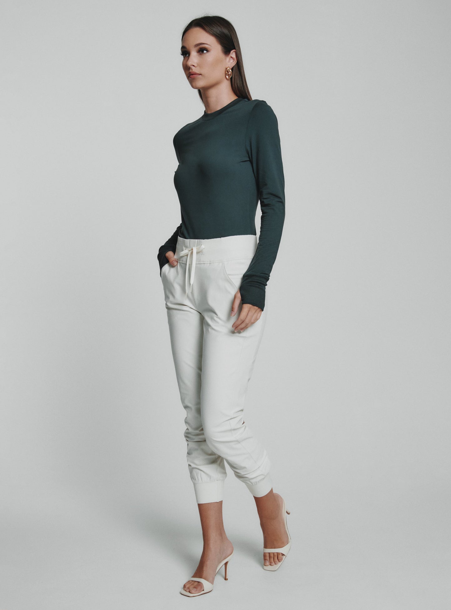 deep-teal-1003