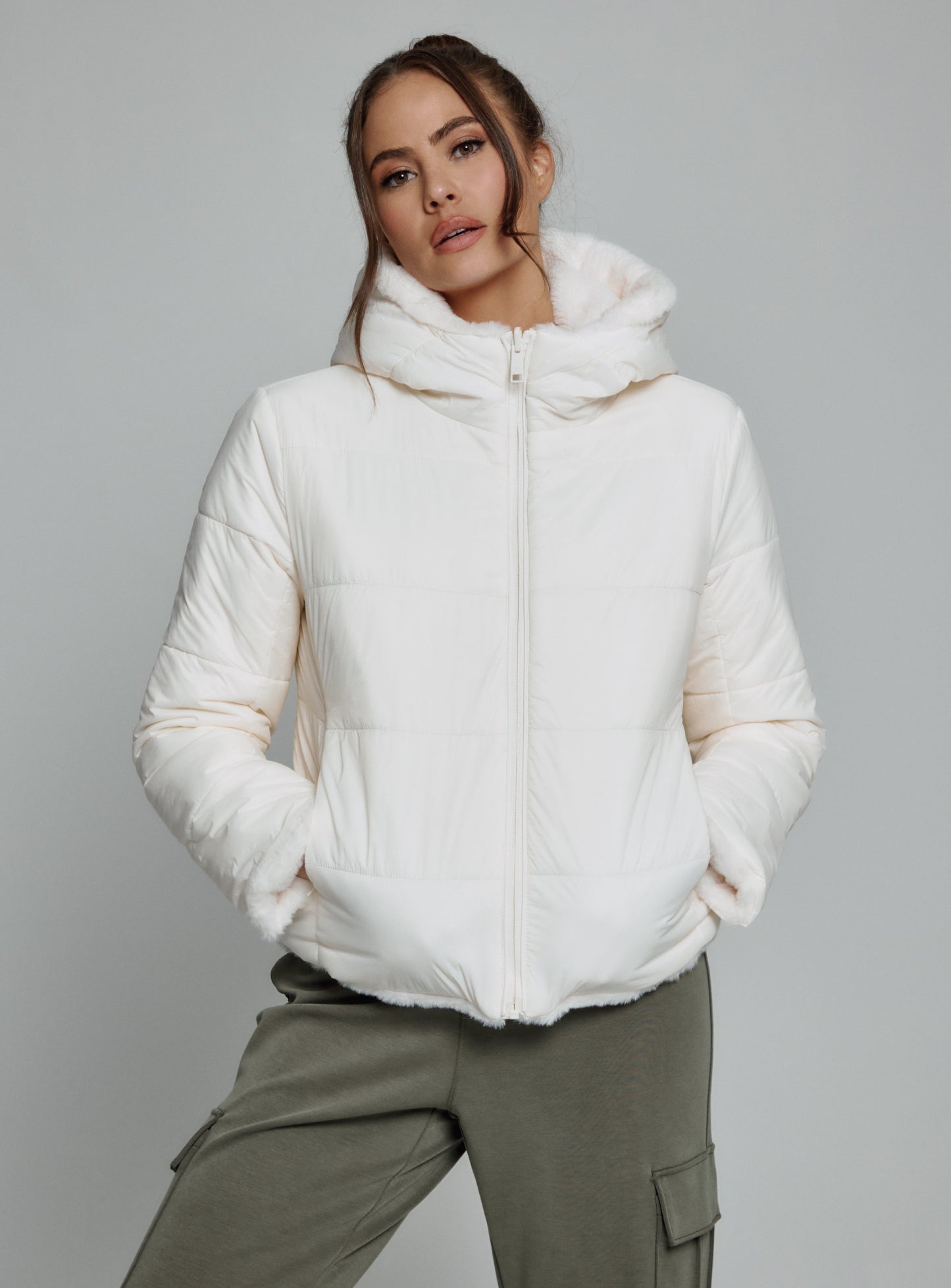 ivory-9022