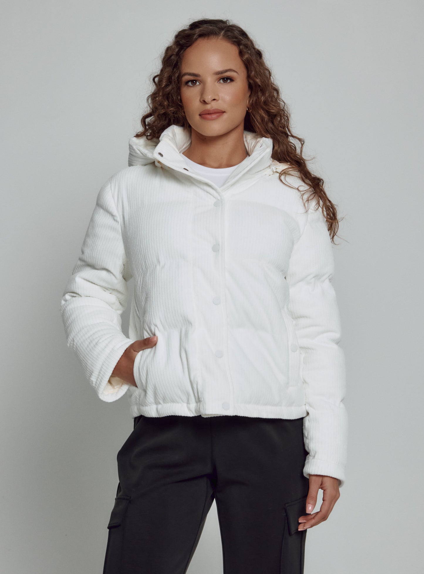 ivory-9027