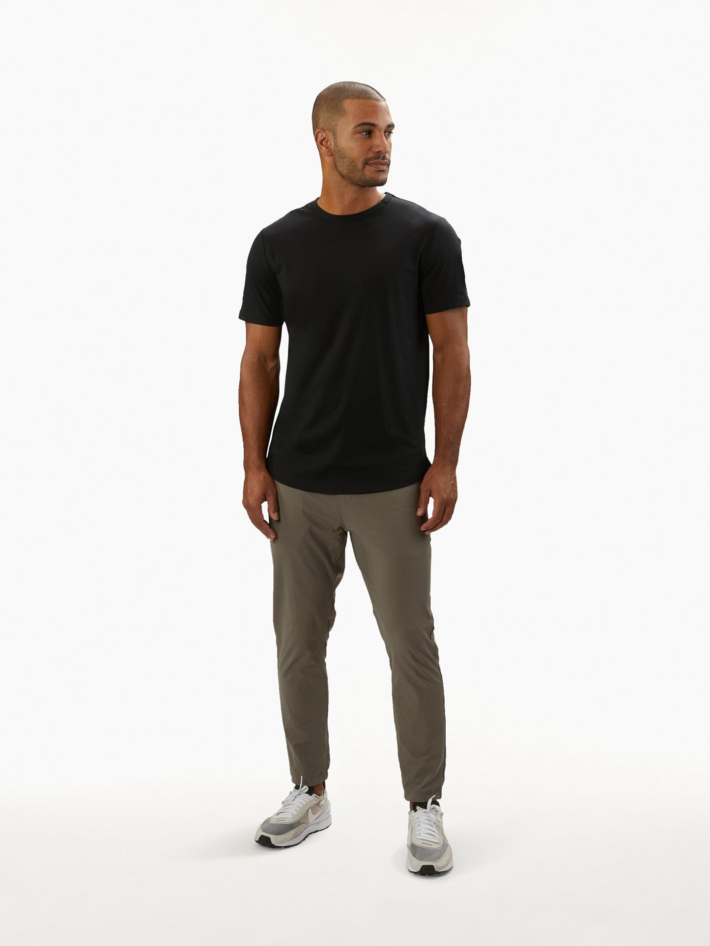 AO Universal Curve-Hem Tee