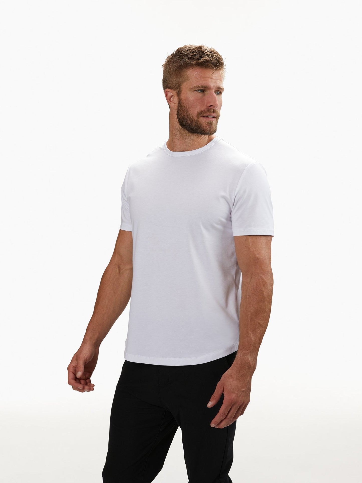 [info]--Davey is 6’2, 190lbs and wears a size L