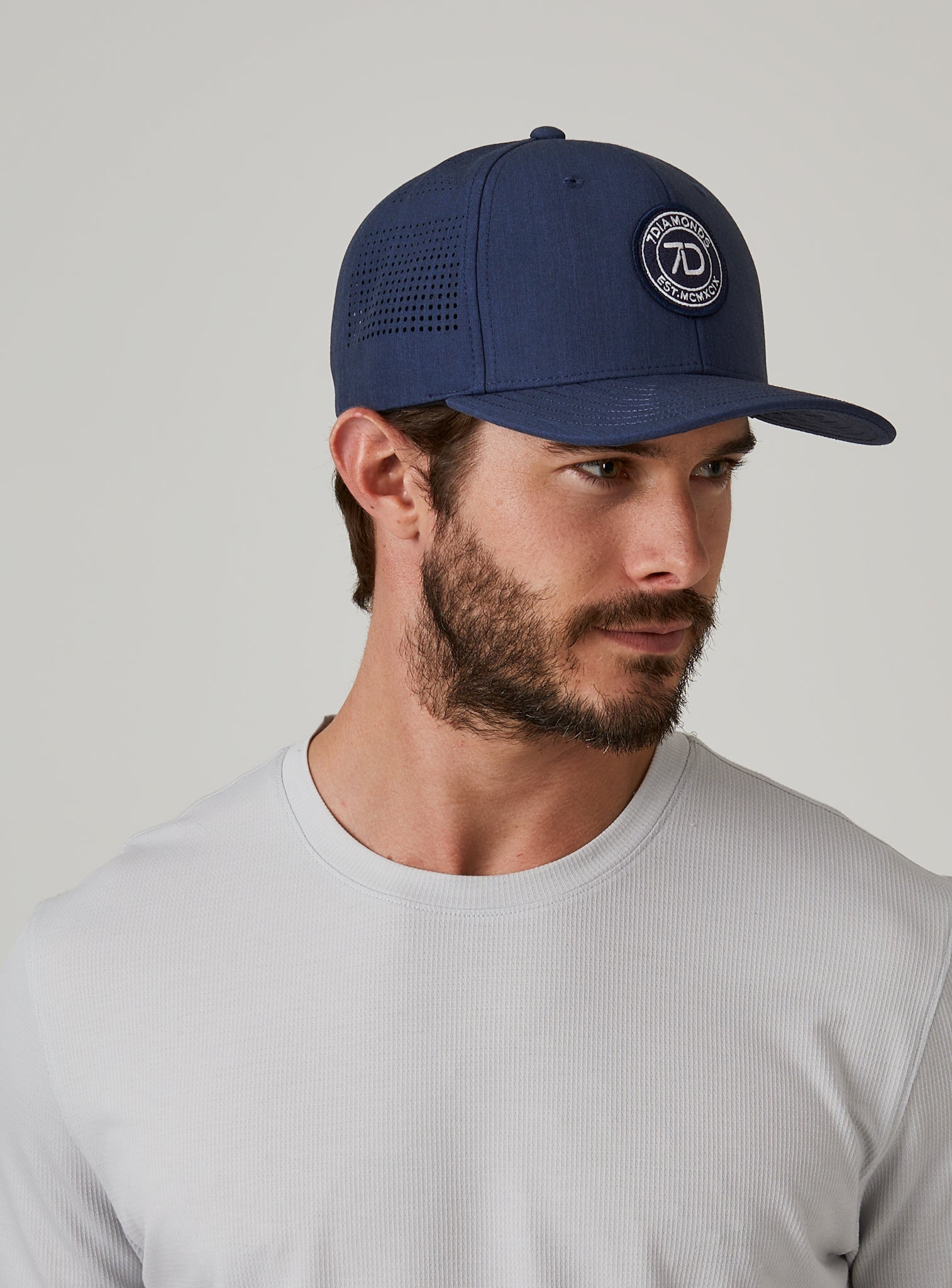 navy-1017