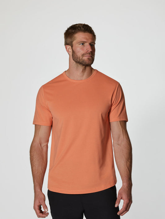 [info]--Davey is 6'2, 180lbs and wears a size L