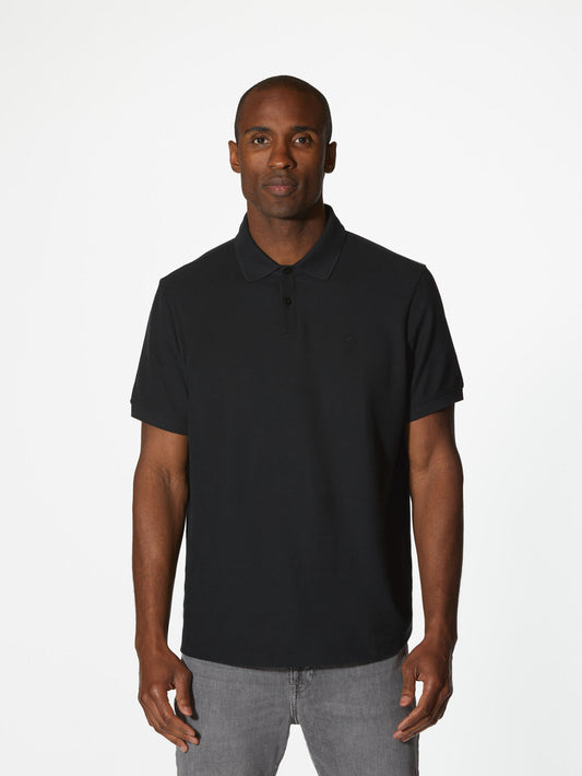 Universal Prestige Polo