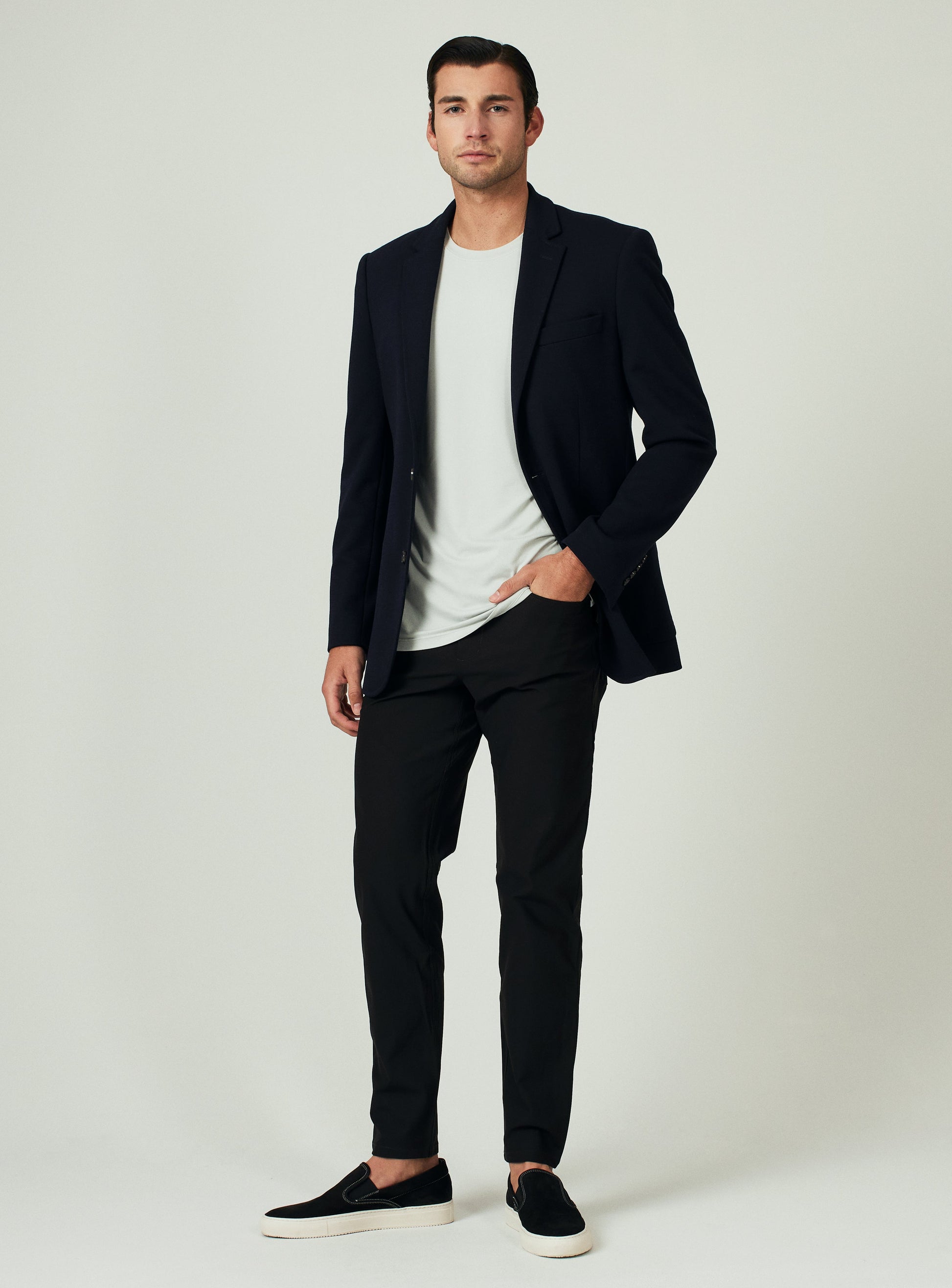 navy-8390