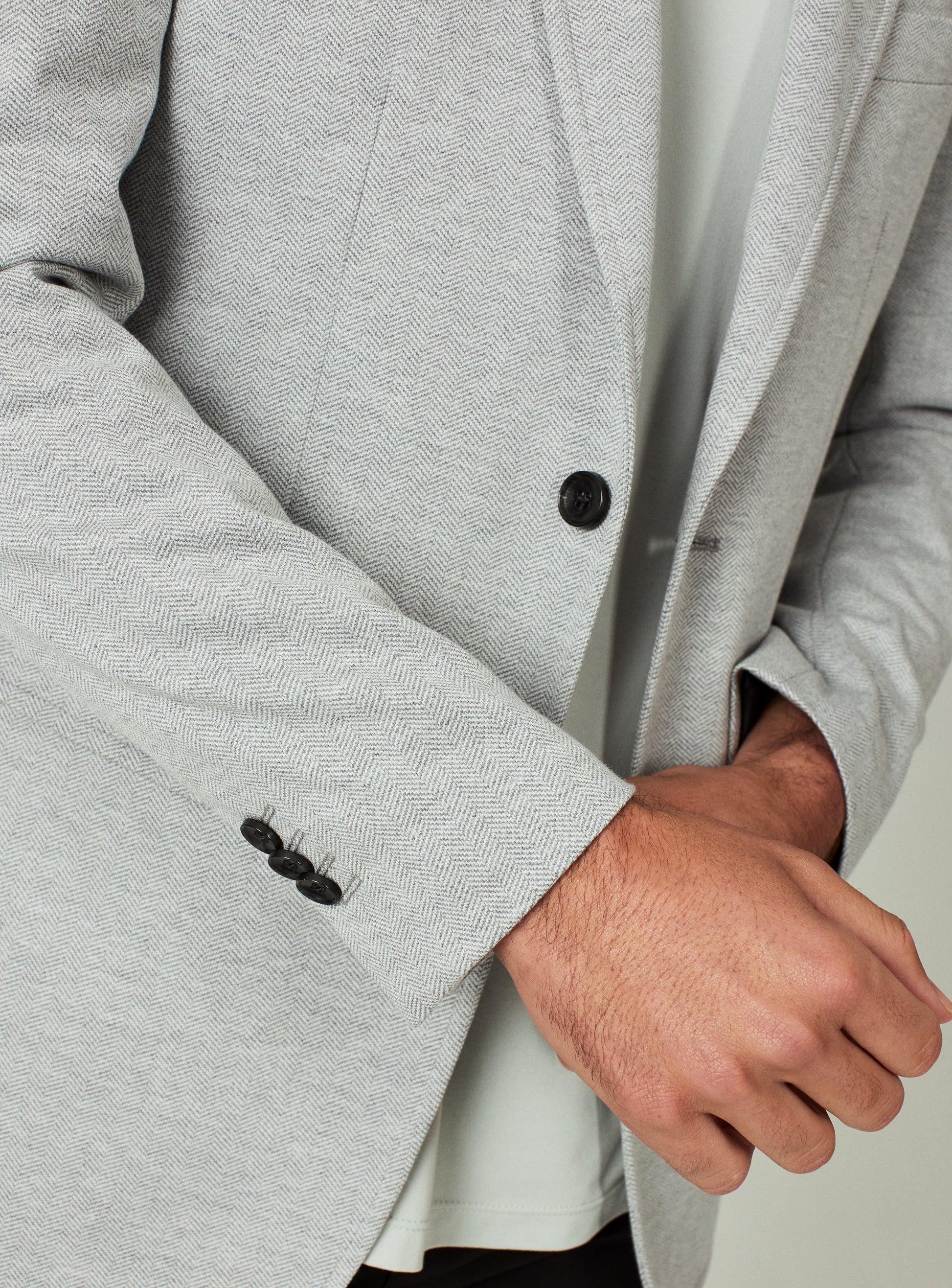 grey-8391