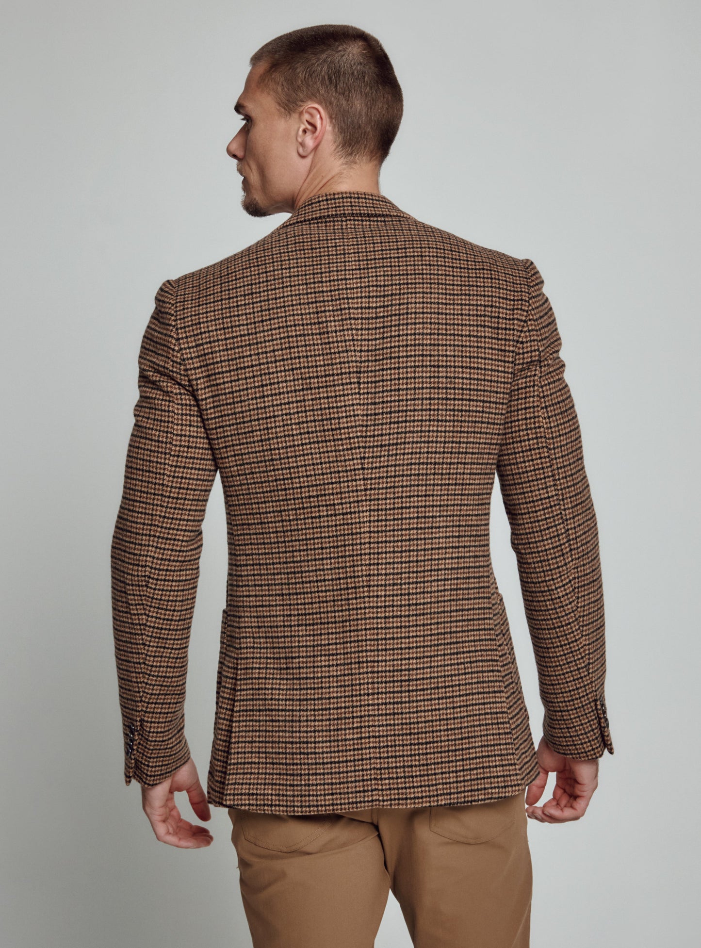 brown-8394