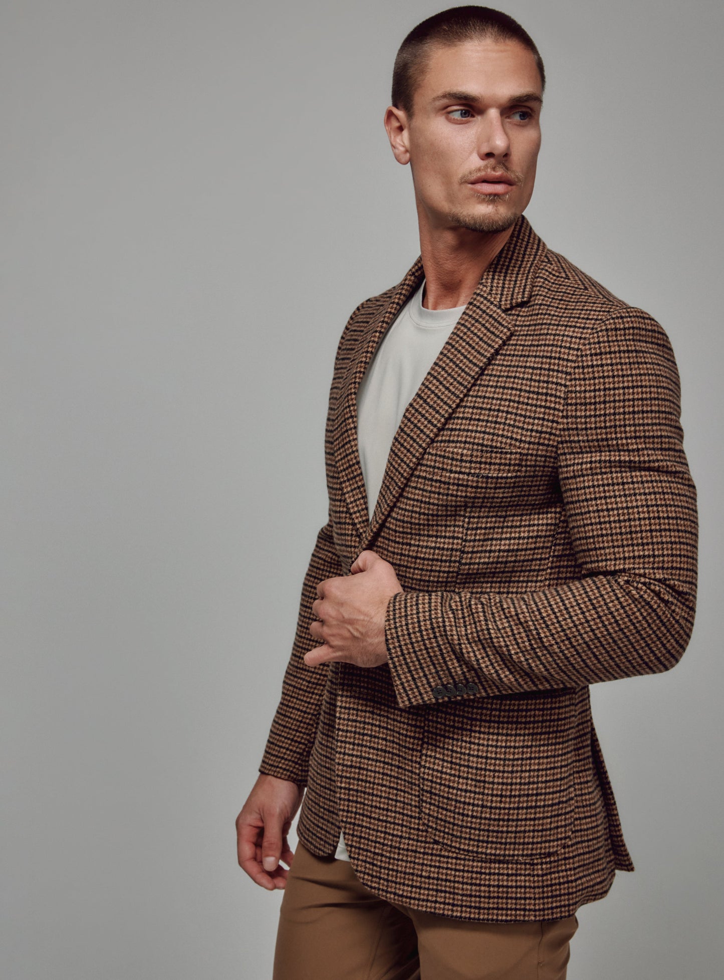 brown-8394