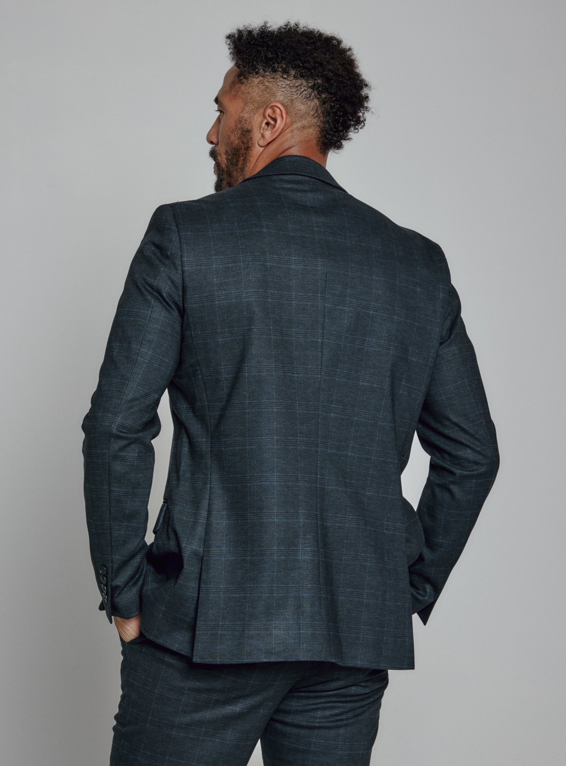 navy-9077