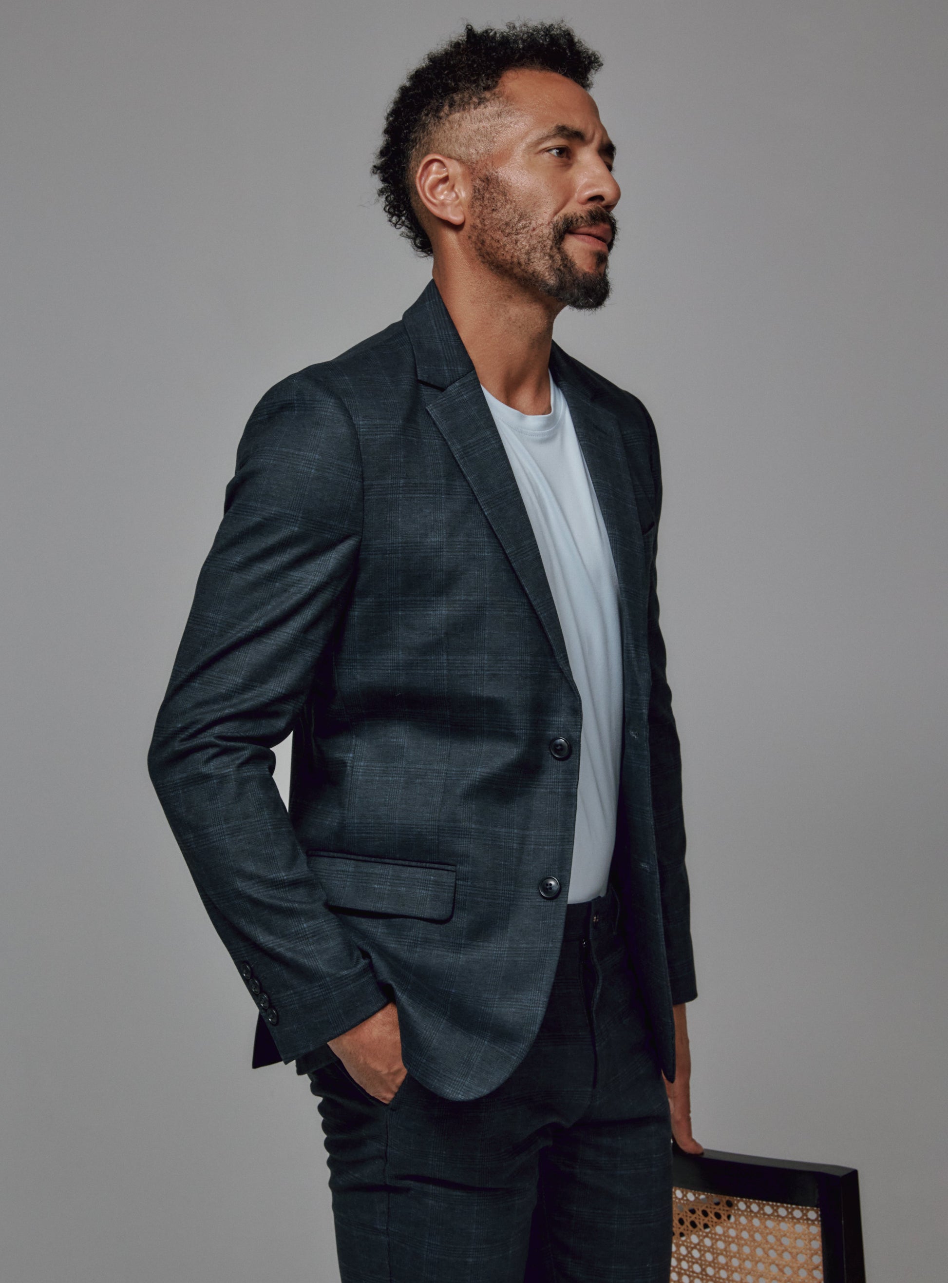 navy-9077