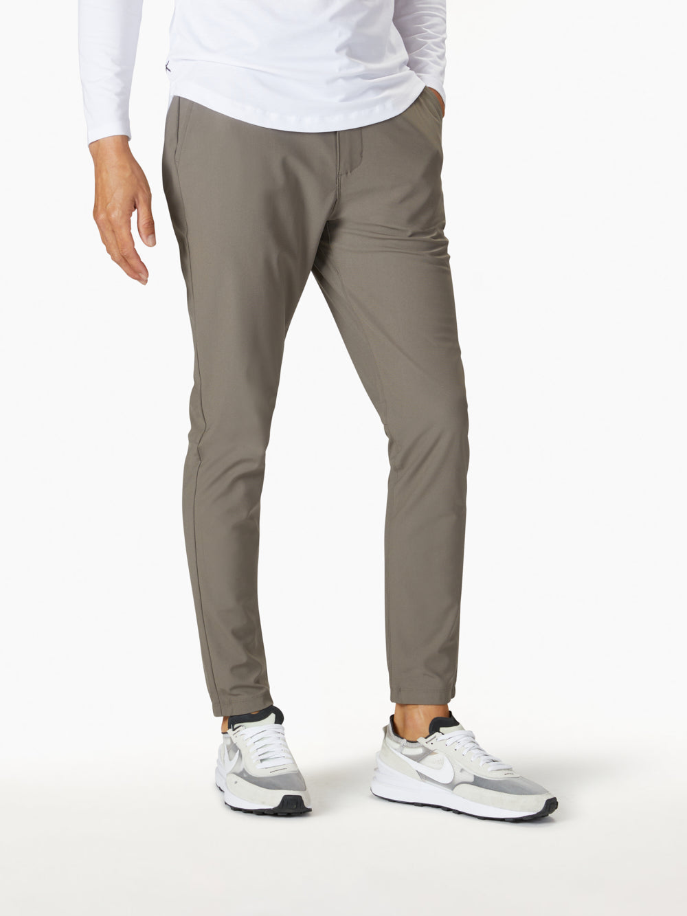 [info]--Scott is 6'3 175 lbs and wears a size L