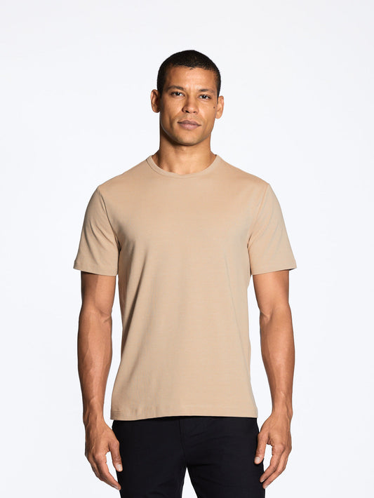 [info]--Tristyn is 6'0 and wears a size M
