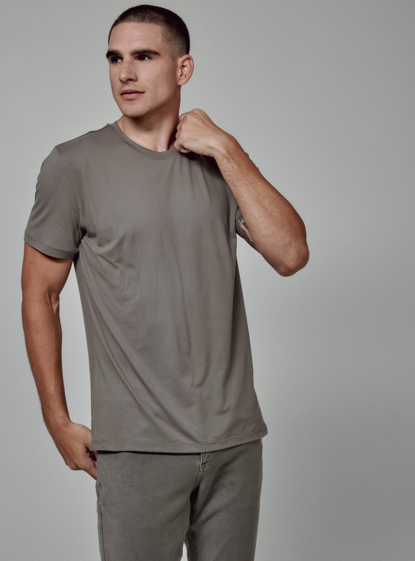 steel-grey-4207