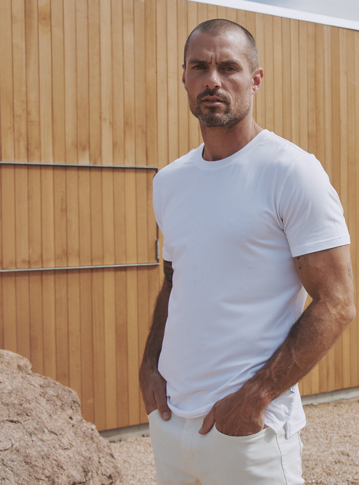 white-4207