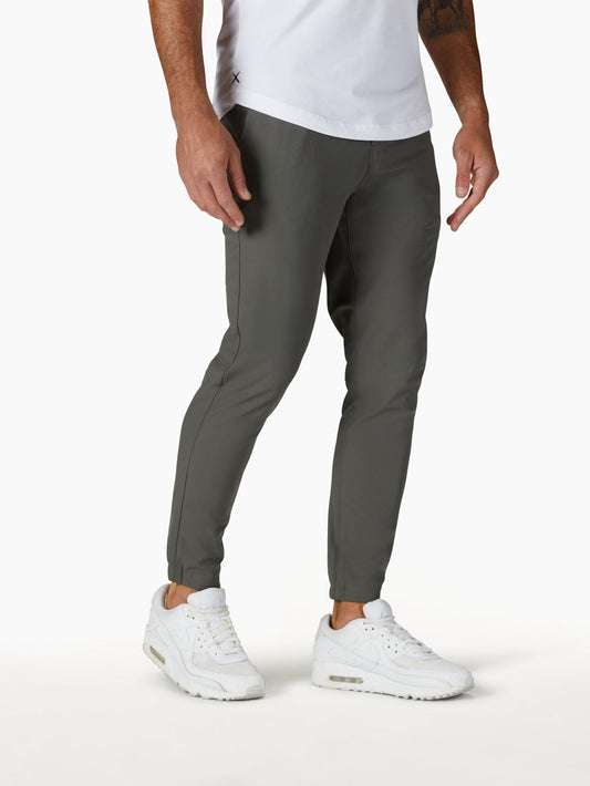 [info]--Zac is 6'0 170 lbs and wears a size M