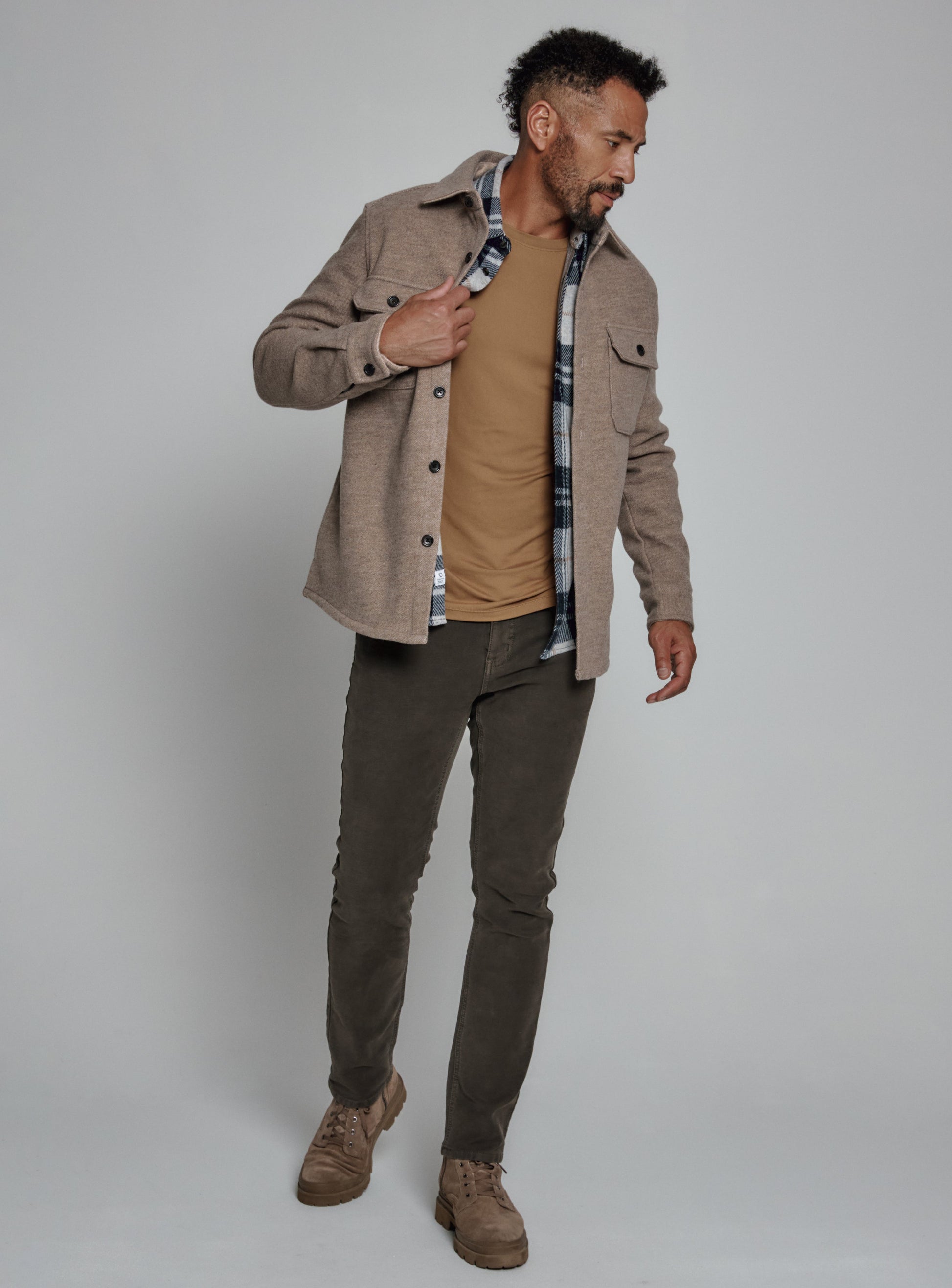 taupe-8374