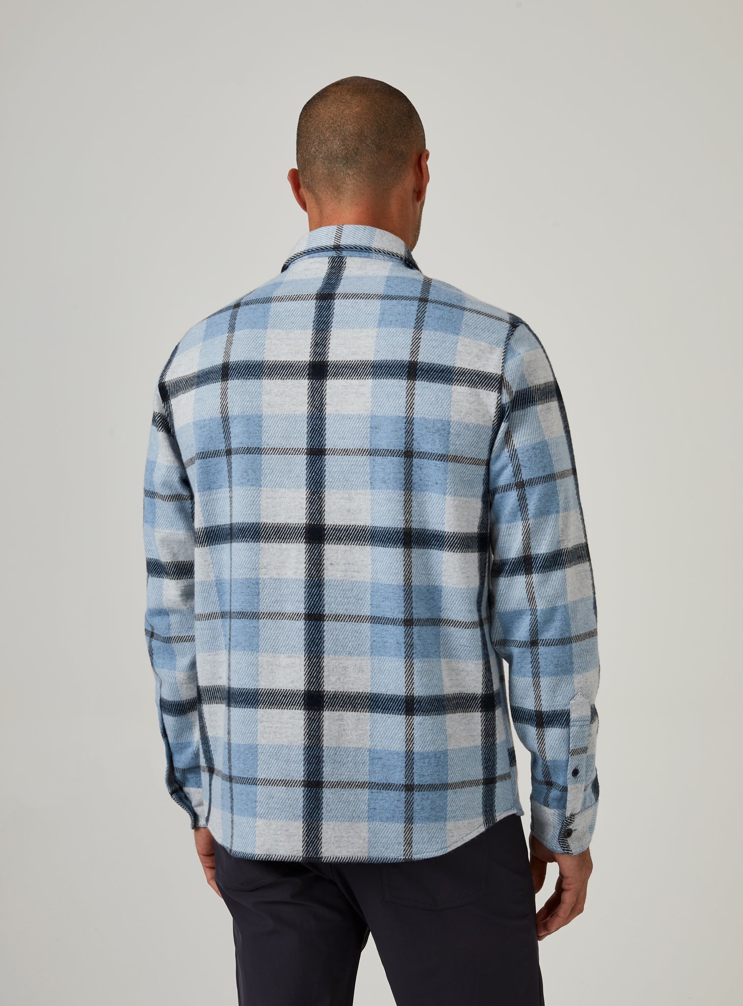 light-blue-7405