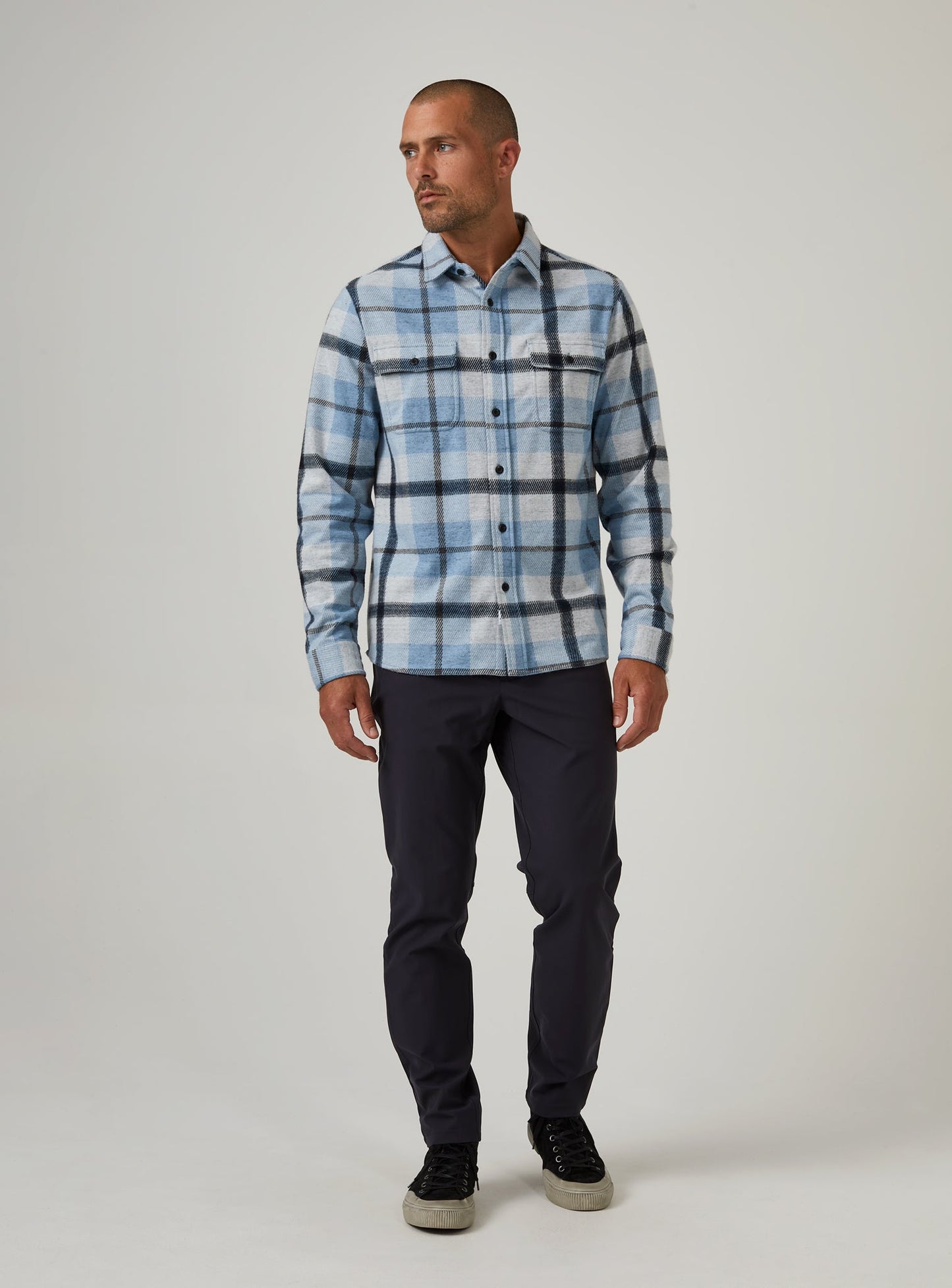 light-blue-7405