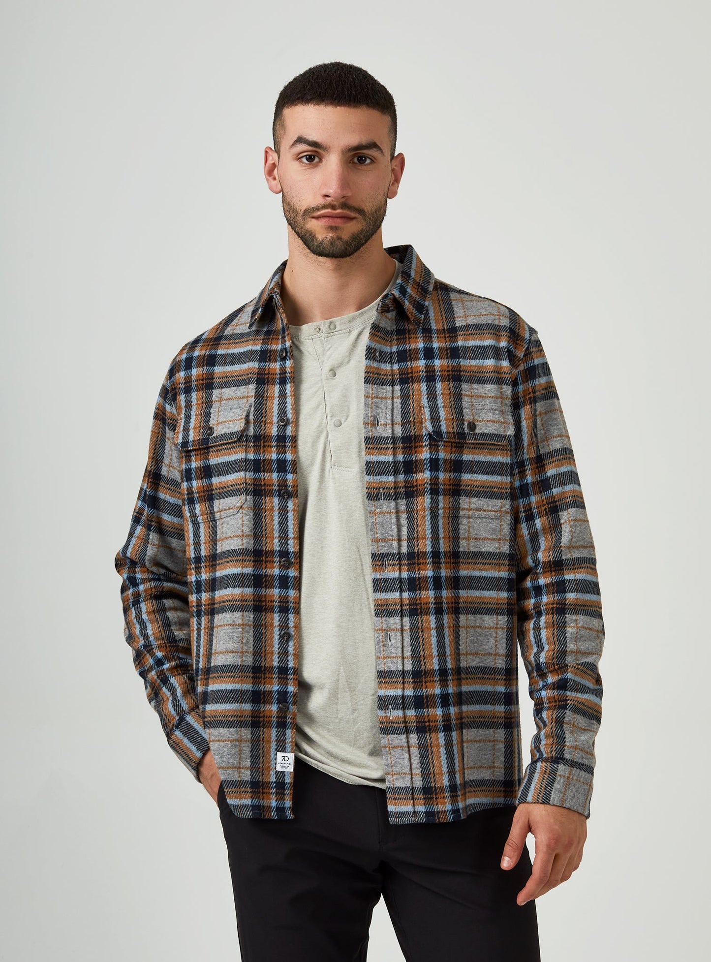 light-grey-7407