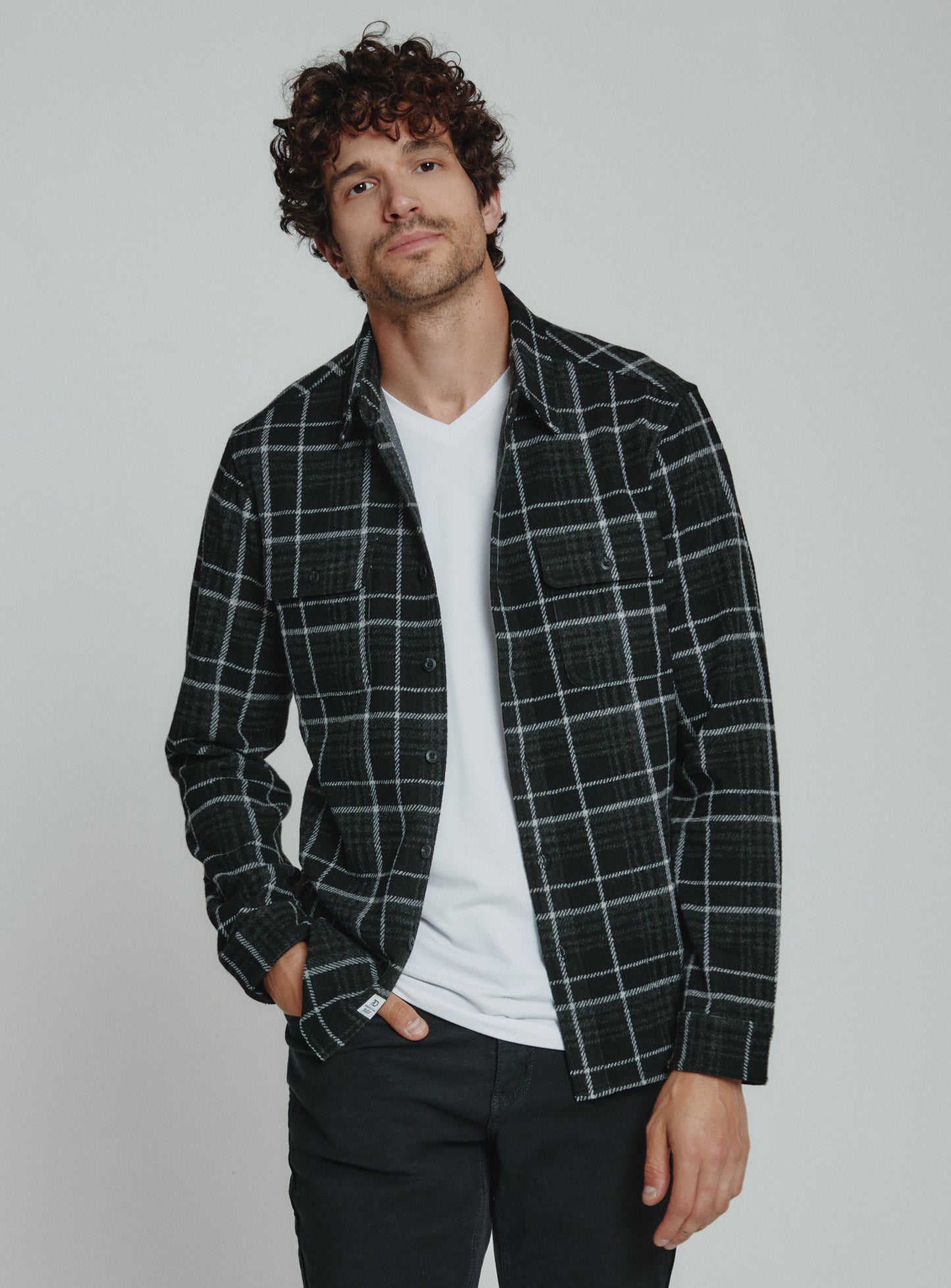 black-7673