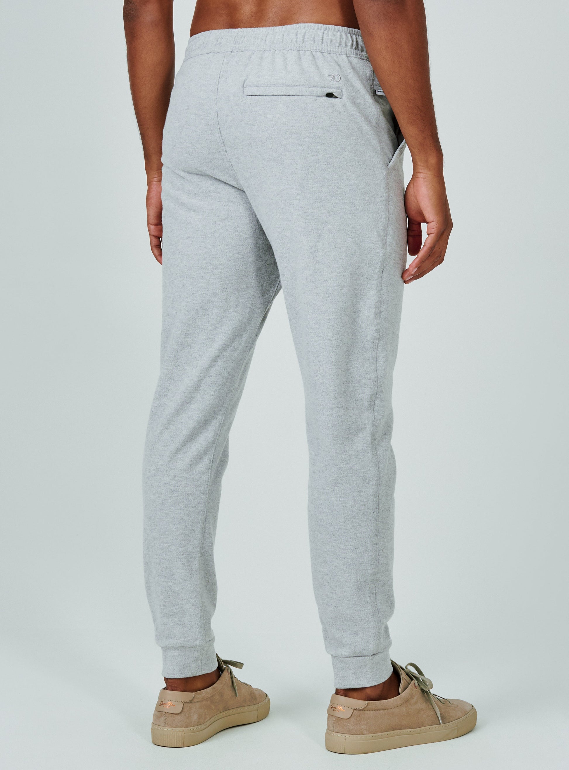 soft-grey-1010