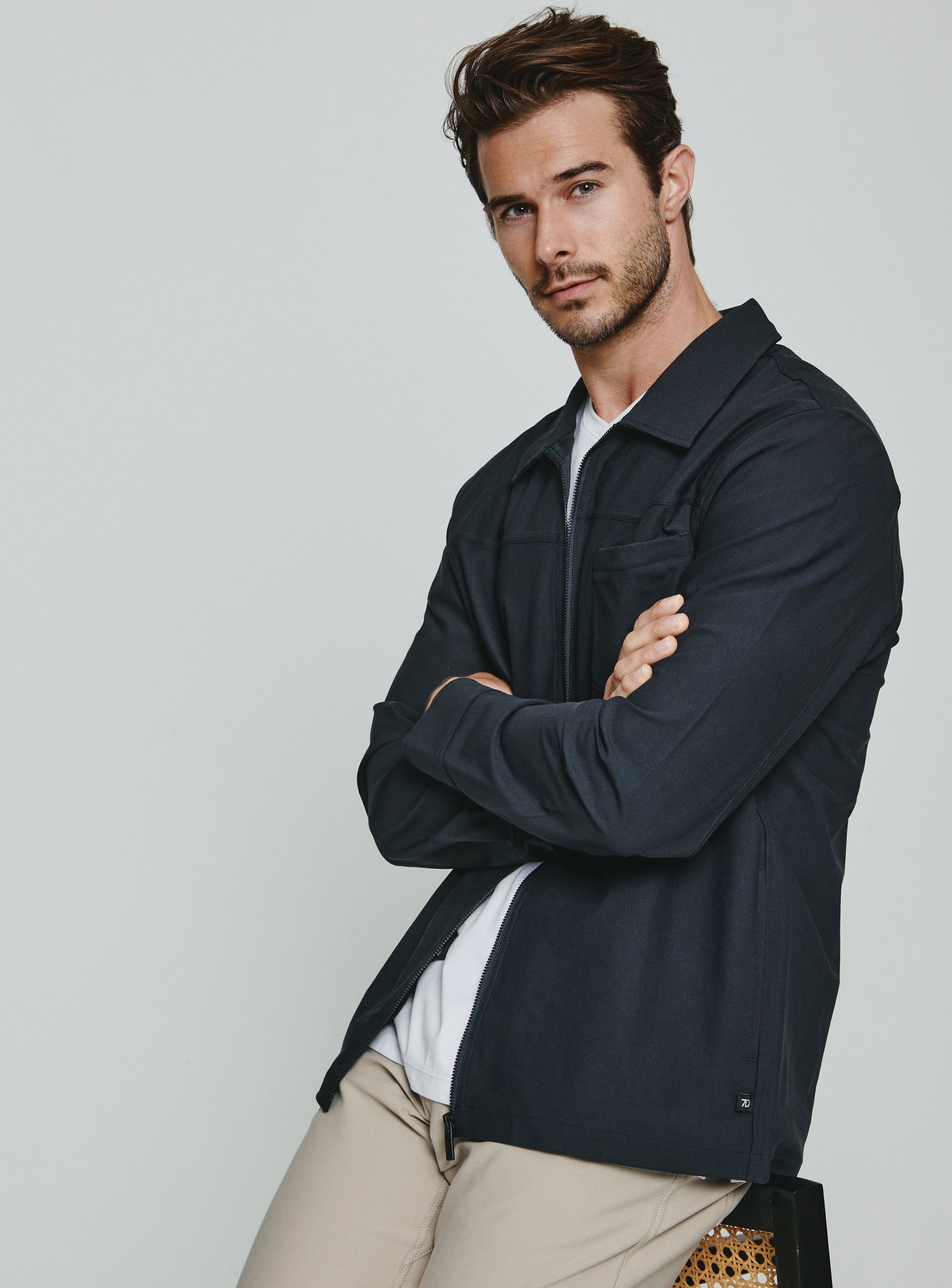 navy-8302
