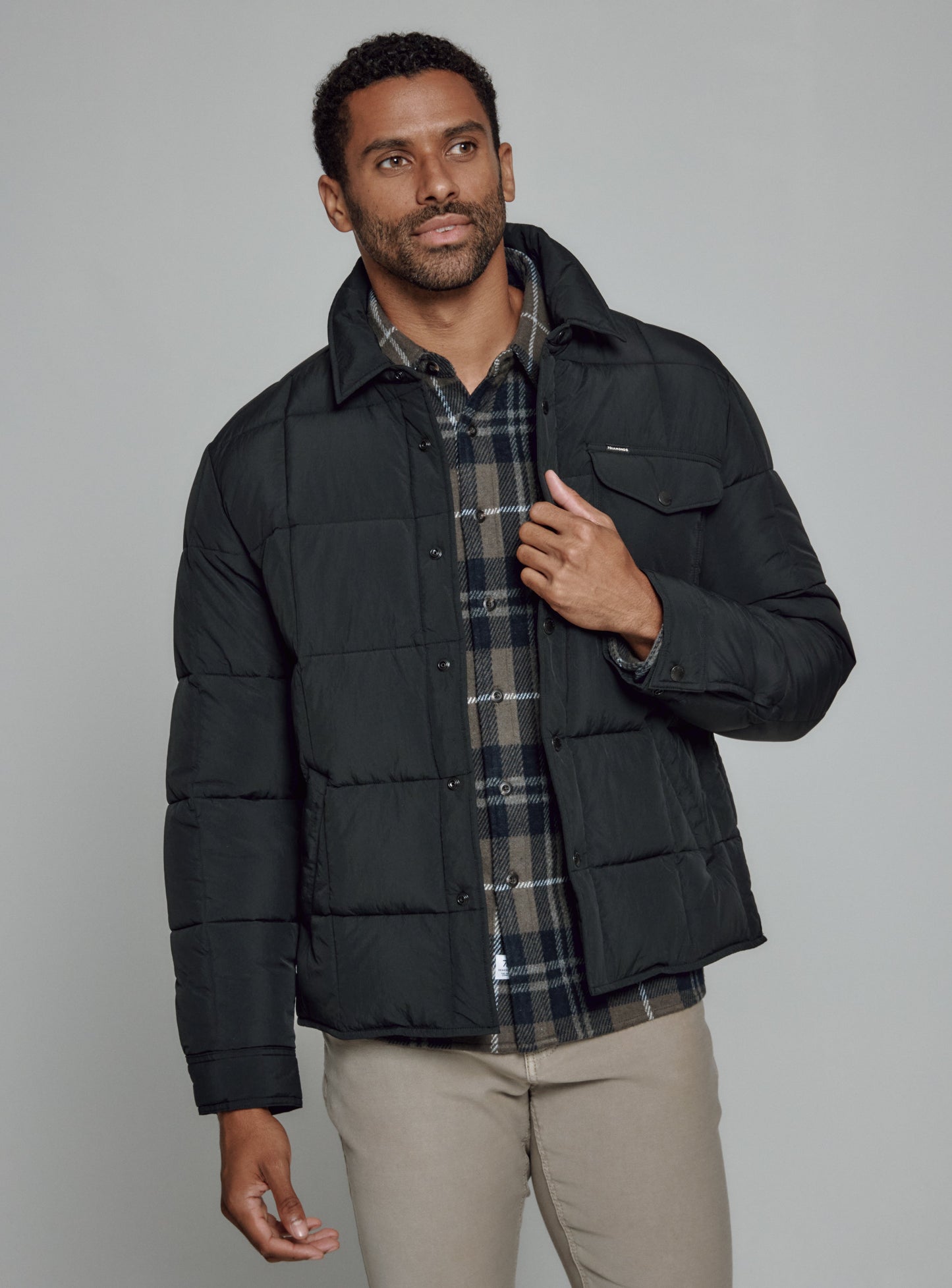 black-8390