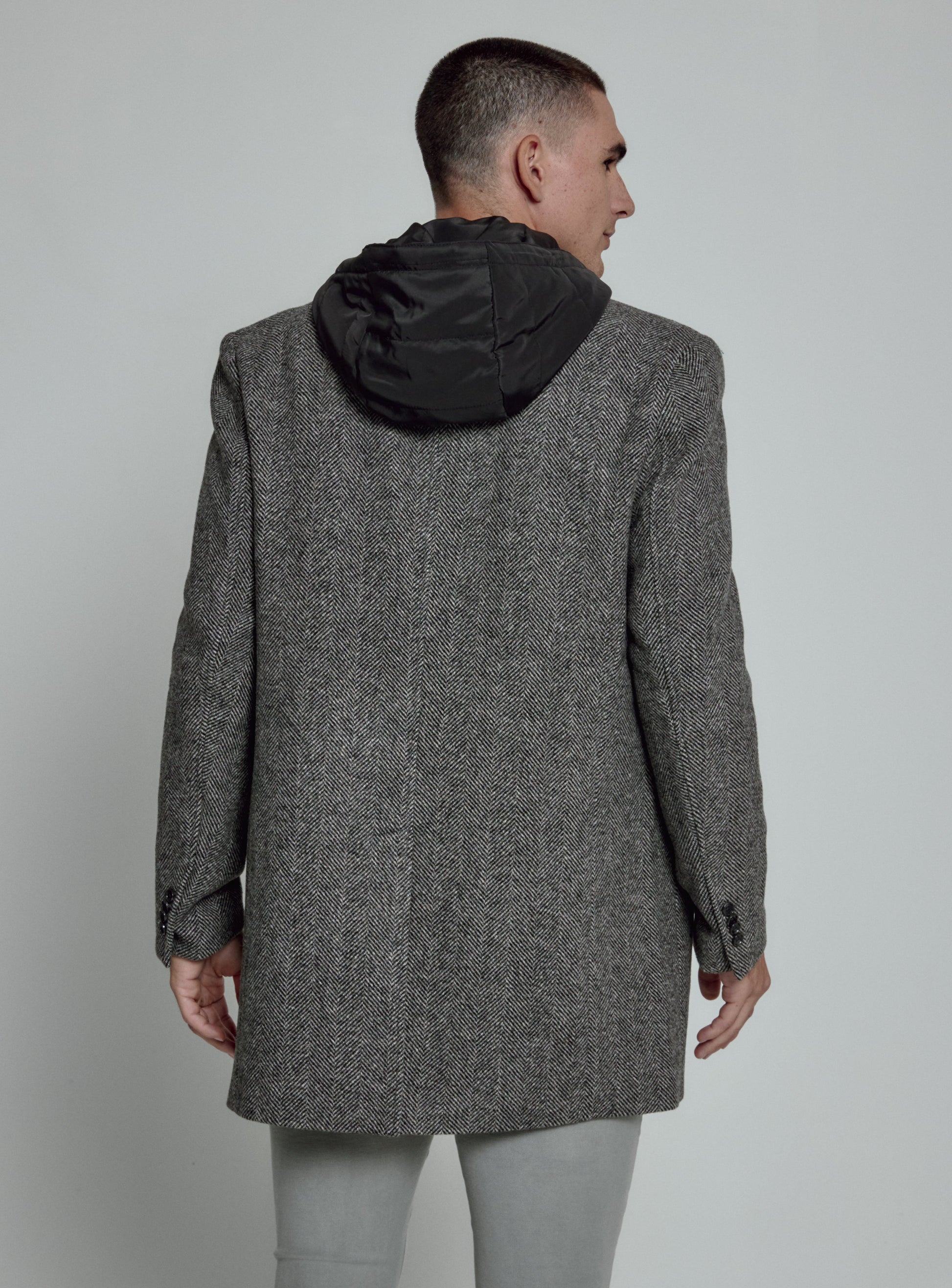 grey-8407
