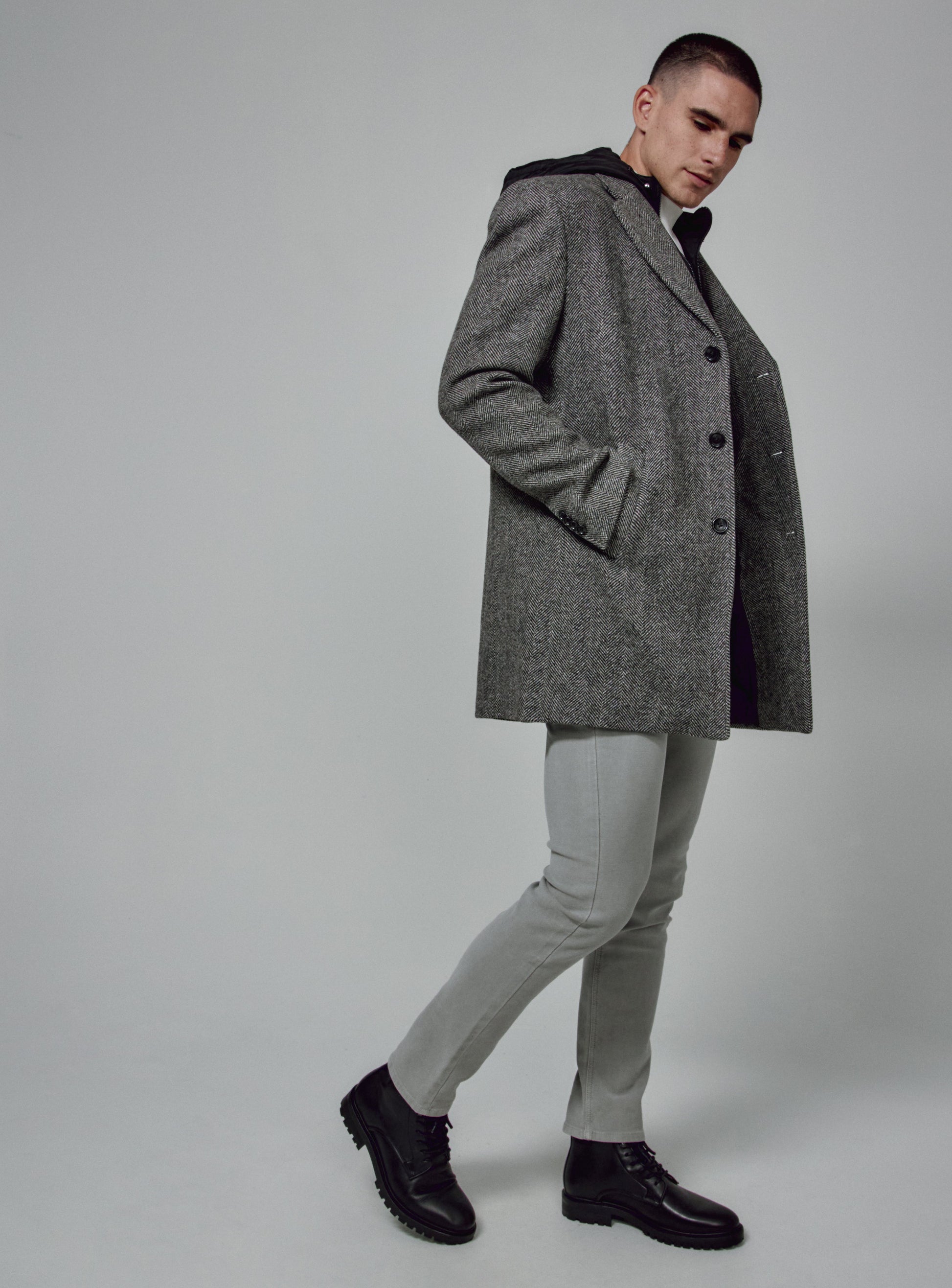 grey-8407