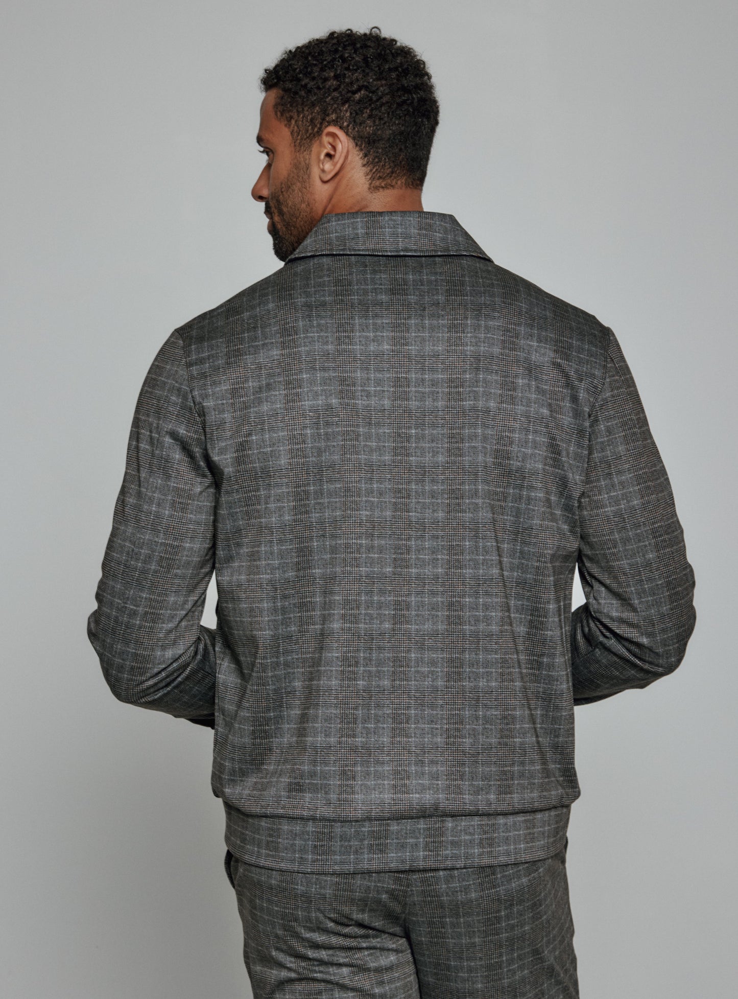 black-9070