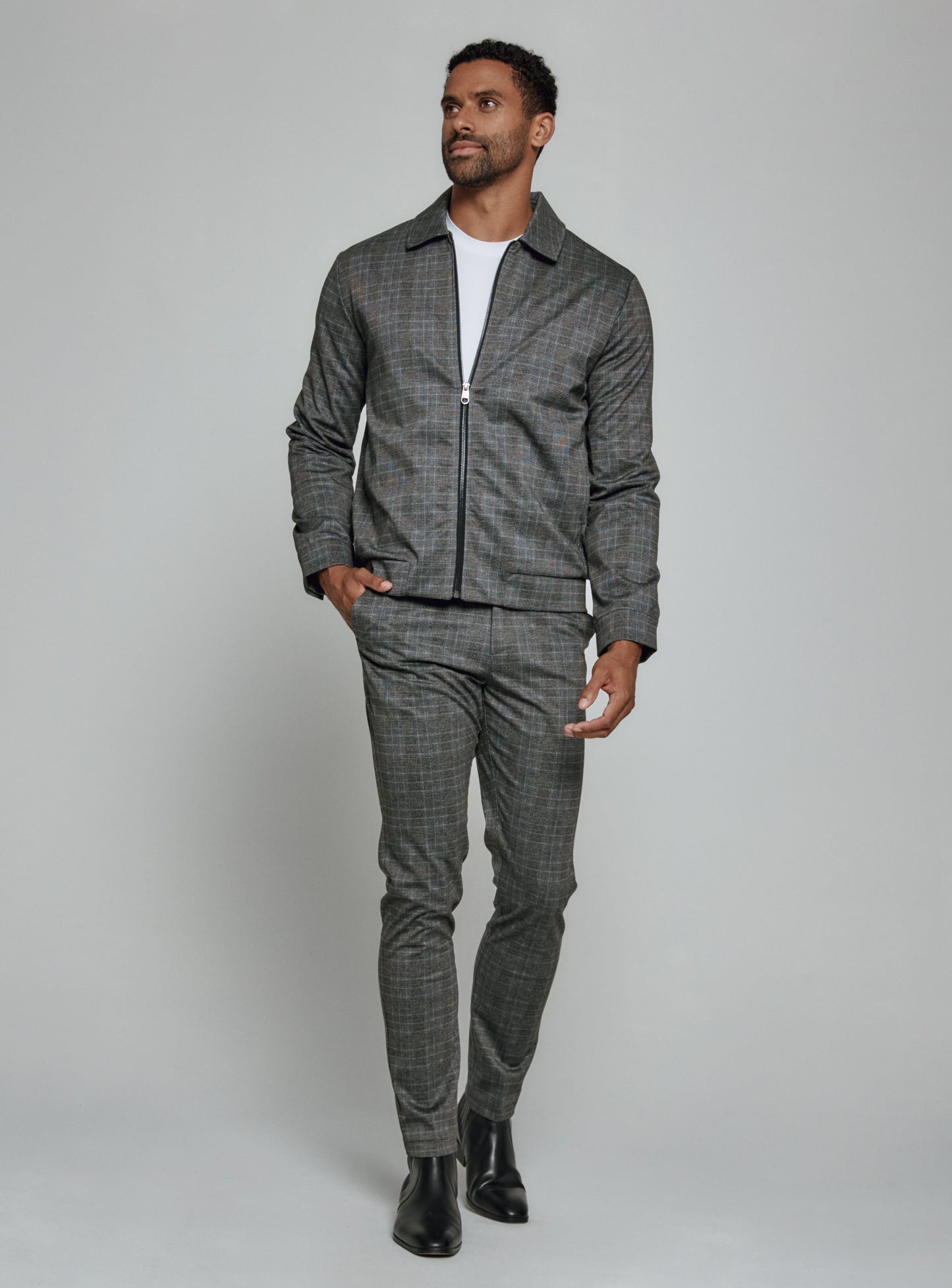 black-9070