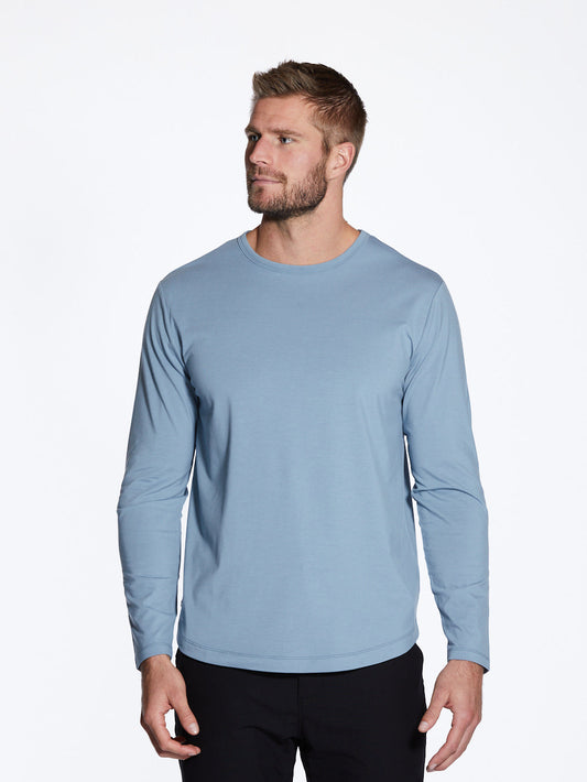 [info]--Davey is 6'2" and wears a size L