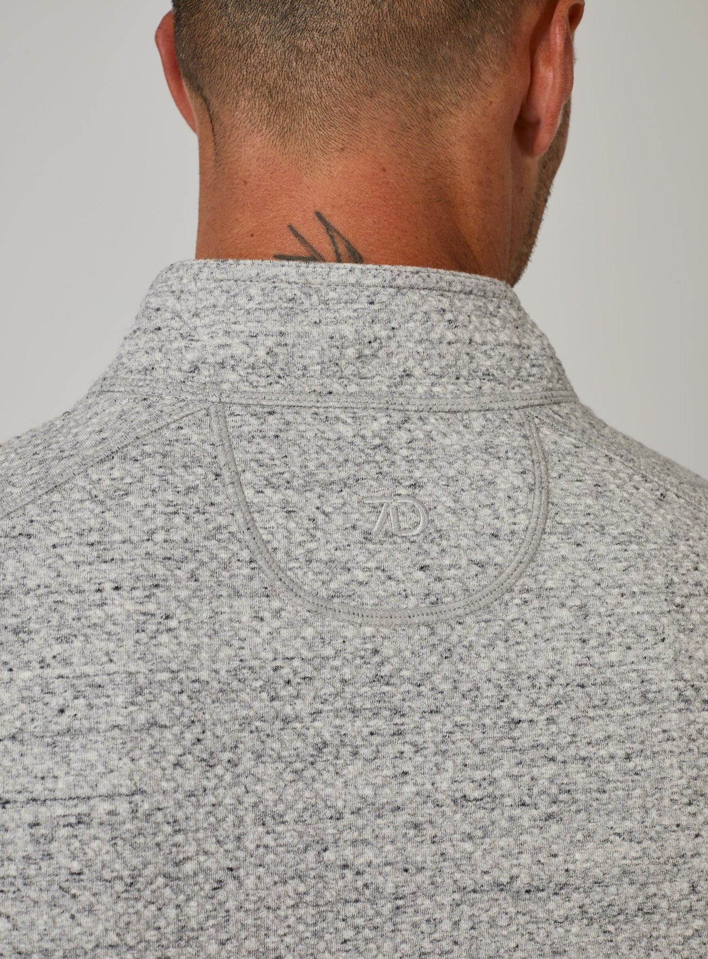 light-grey-1016
