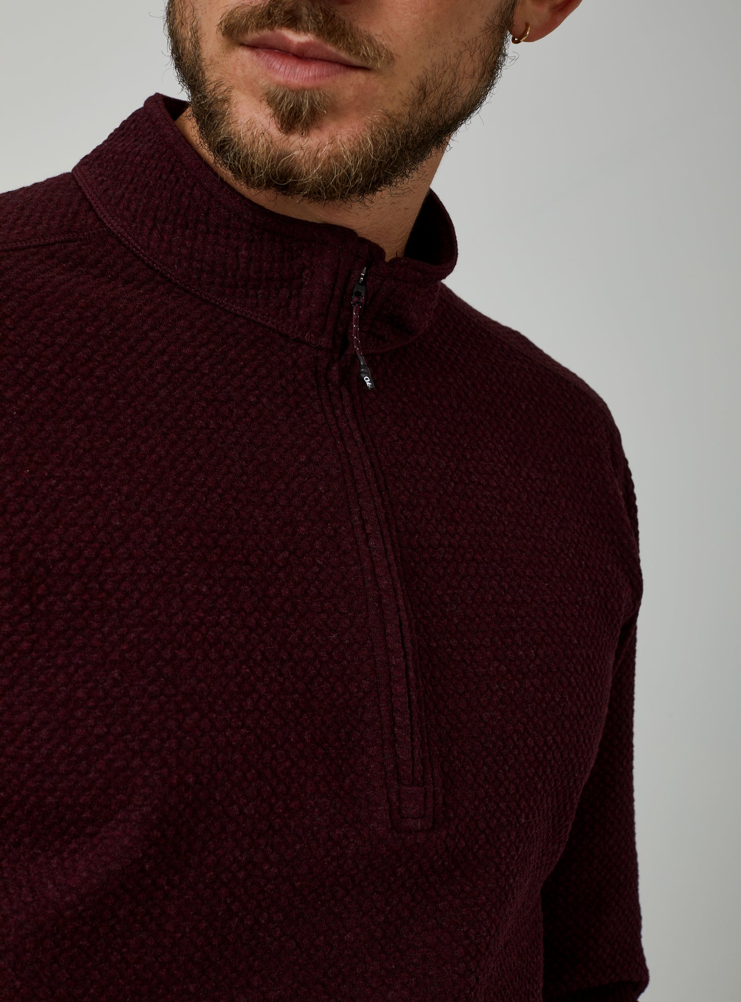 maroon-1016