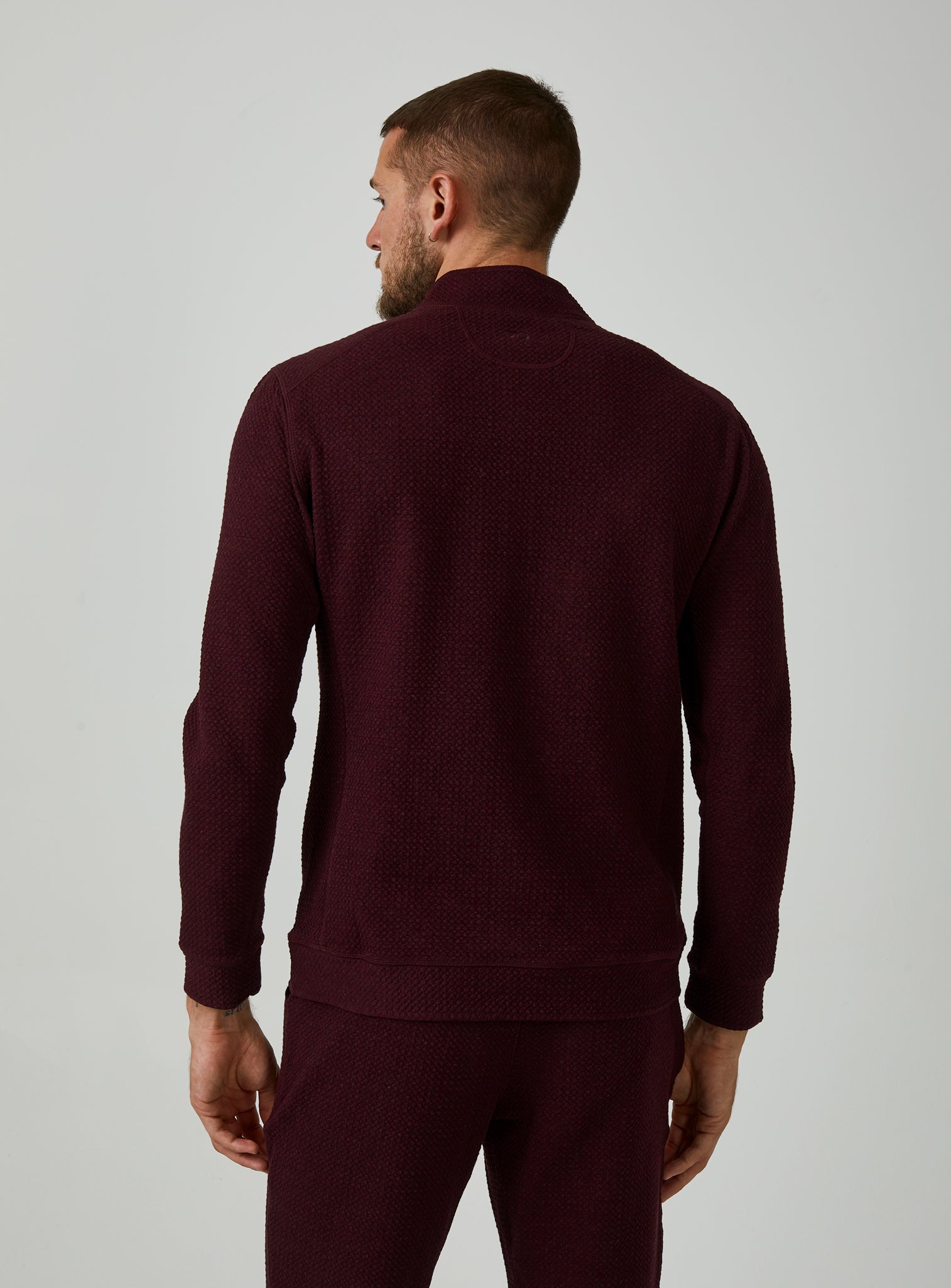 maroon-1016