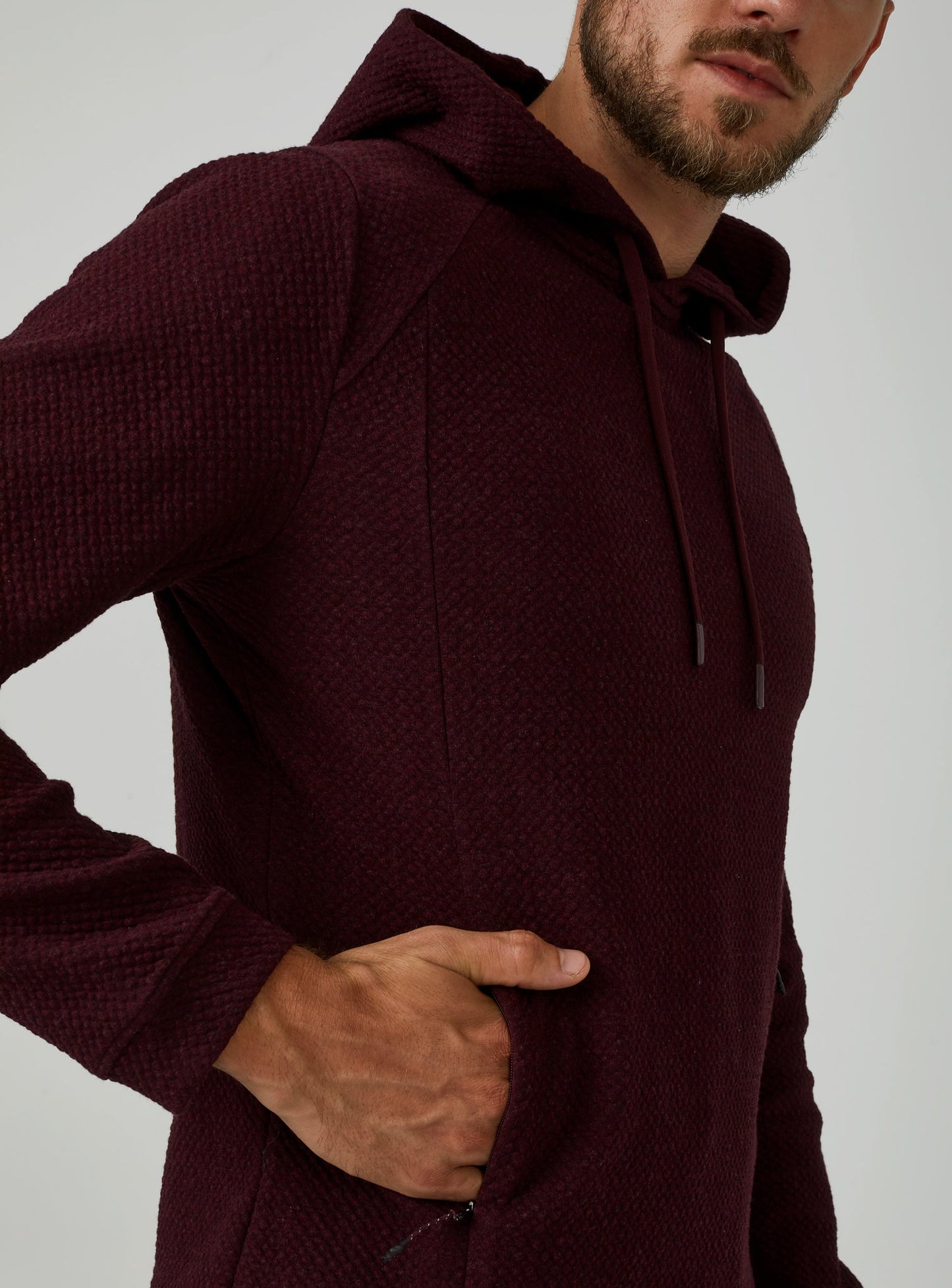 maroon-8348