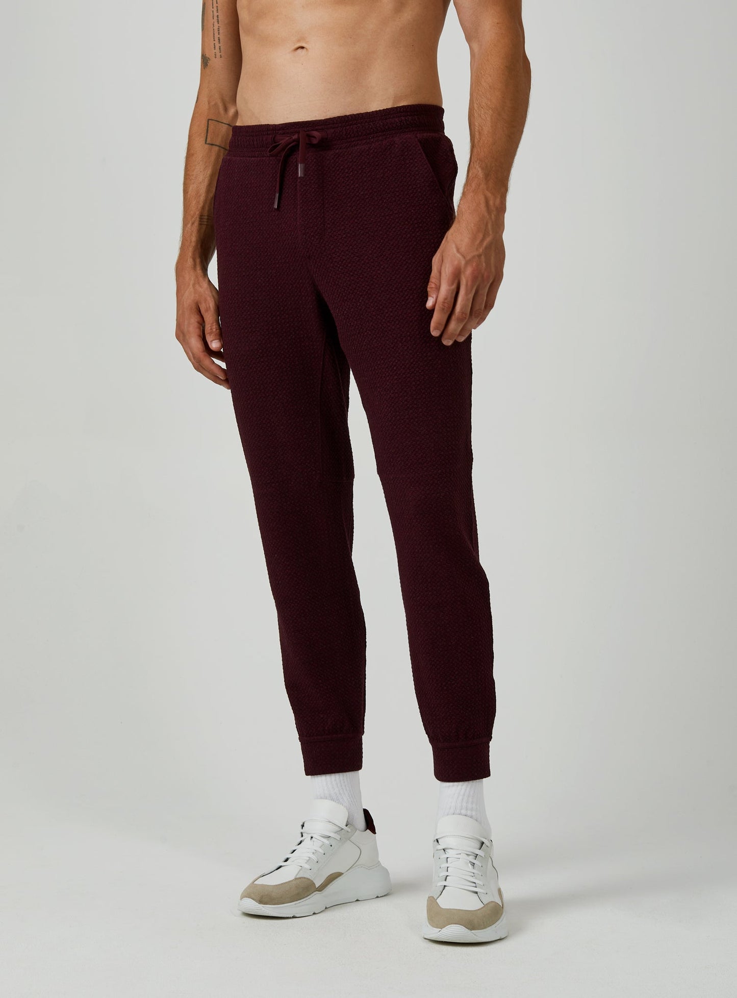 maroon-1007