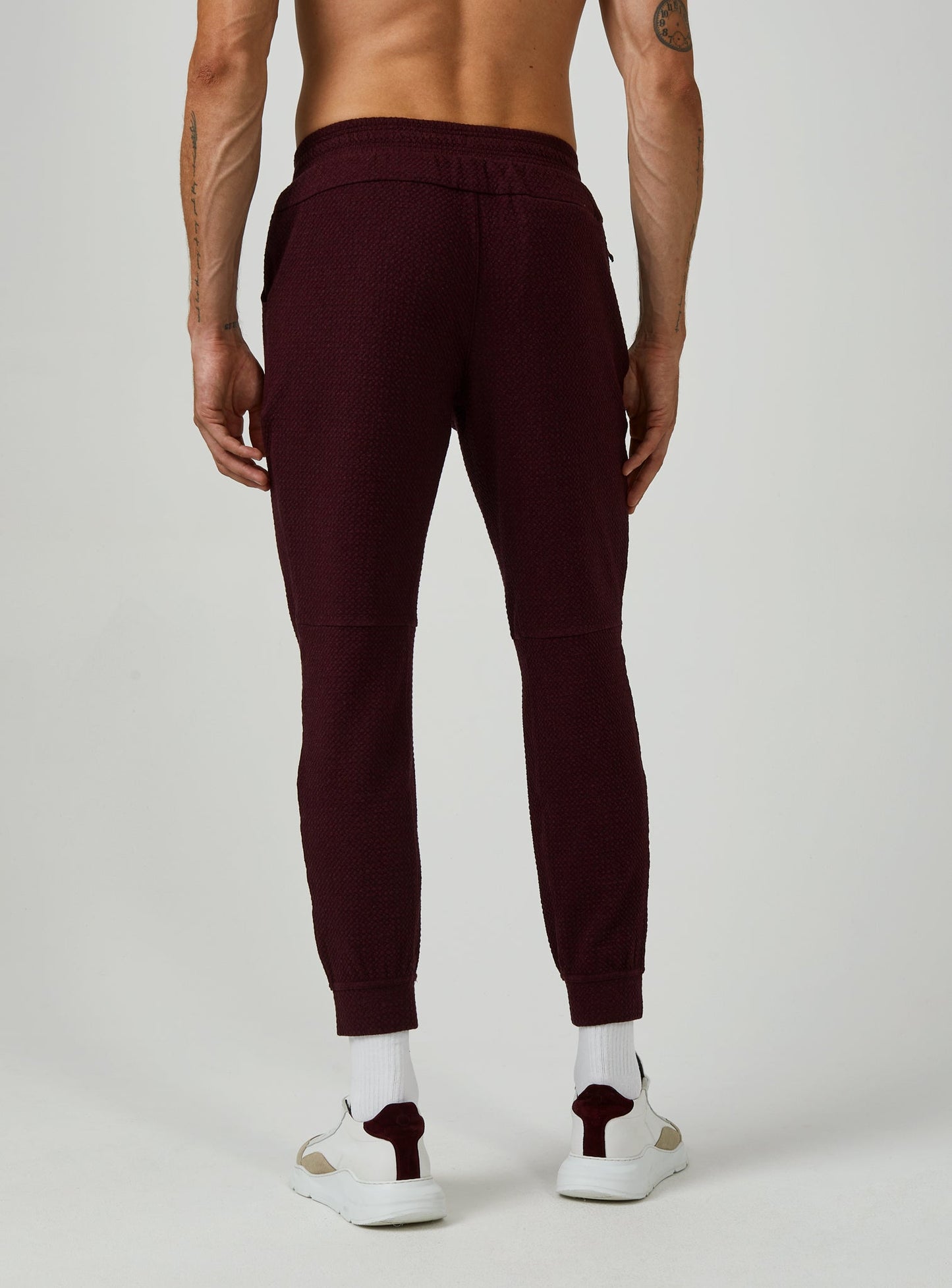 maroon-1007