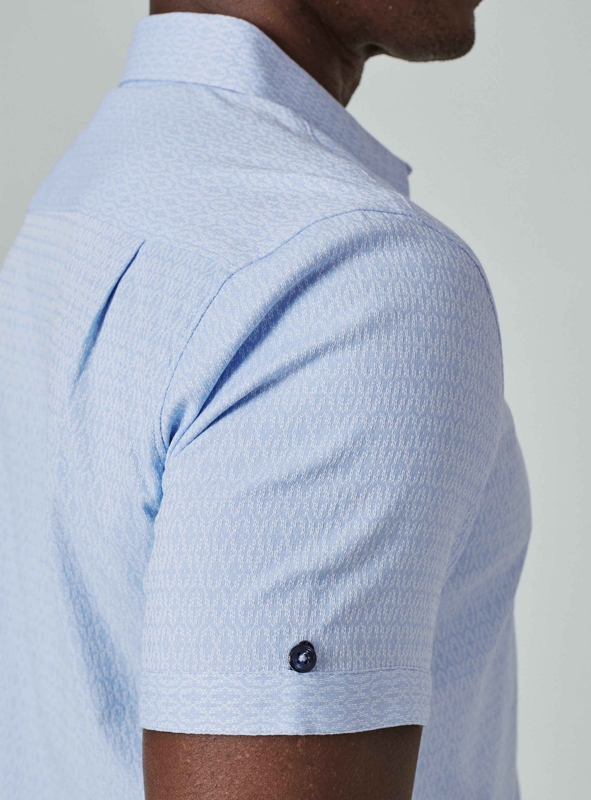 light-blue-7342