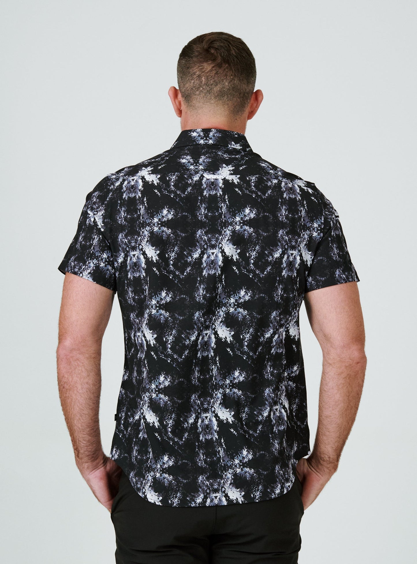 black-7384